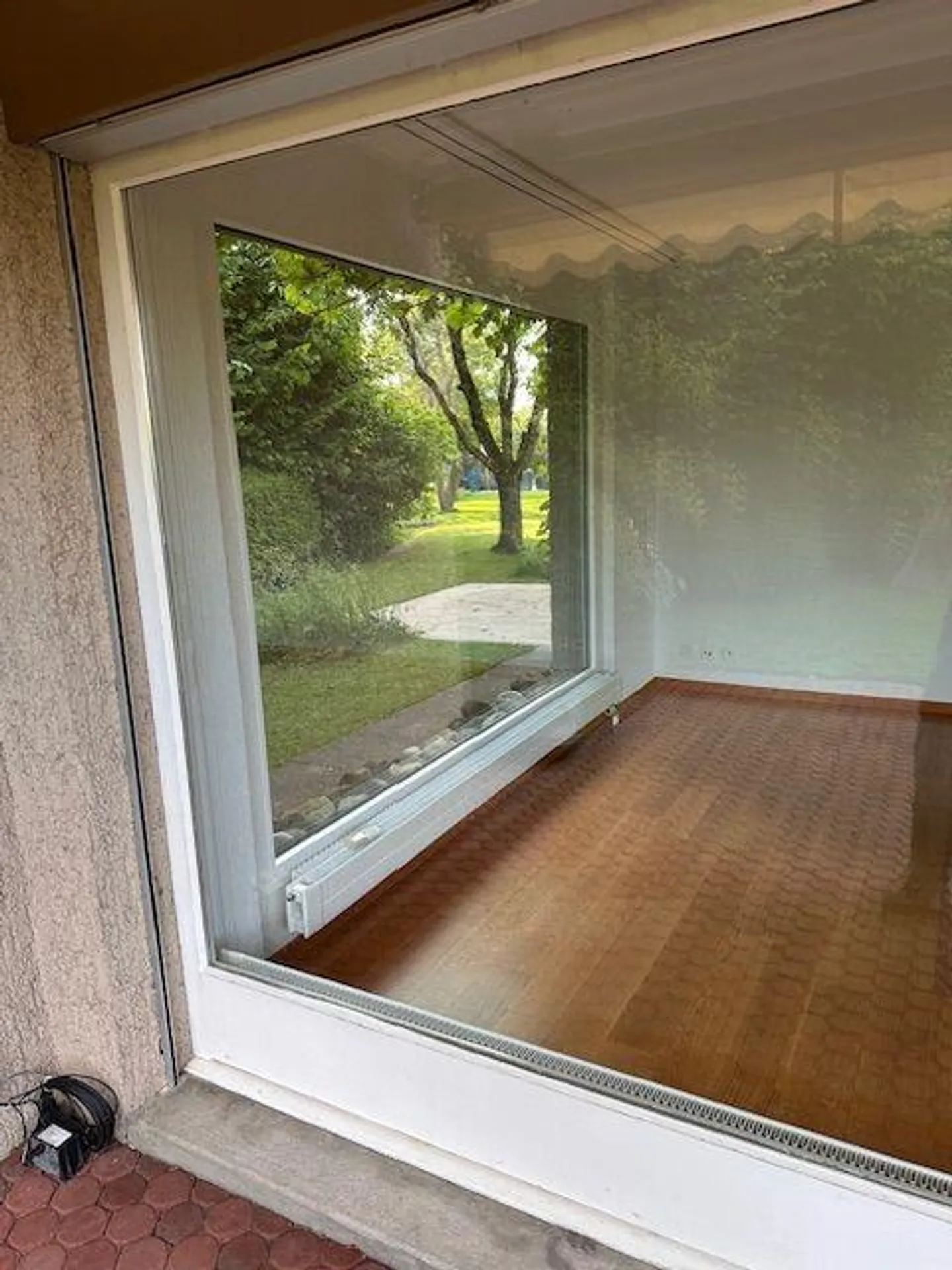 Grosses Reiheneckhaus mit Garten - Foto 3 von 15