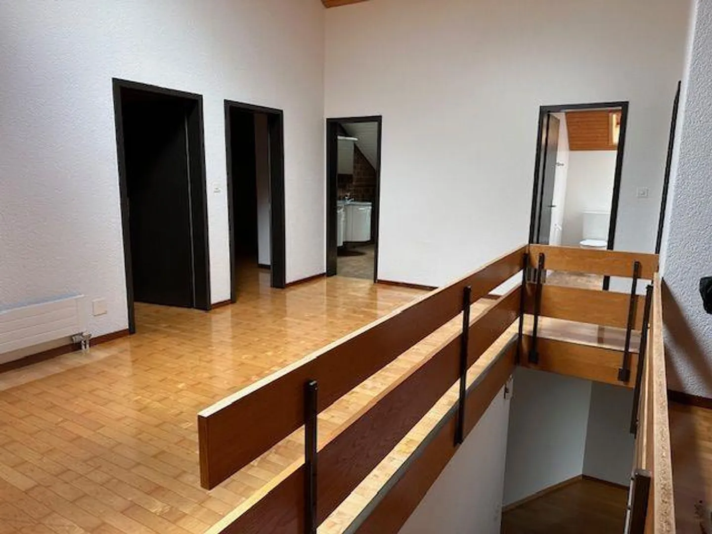 Grosses Reiheneckhaus mit Garten - Foto 11 von 15