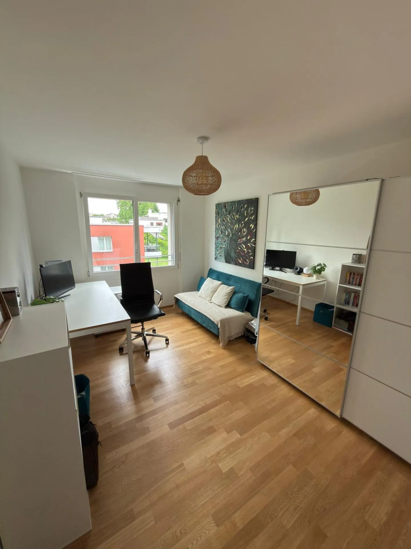 Grande appartement 3.5 pièces avec machine à laver/sèche-linge dans l'appartement - Photo 5 sur 8