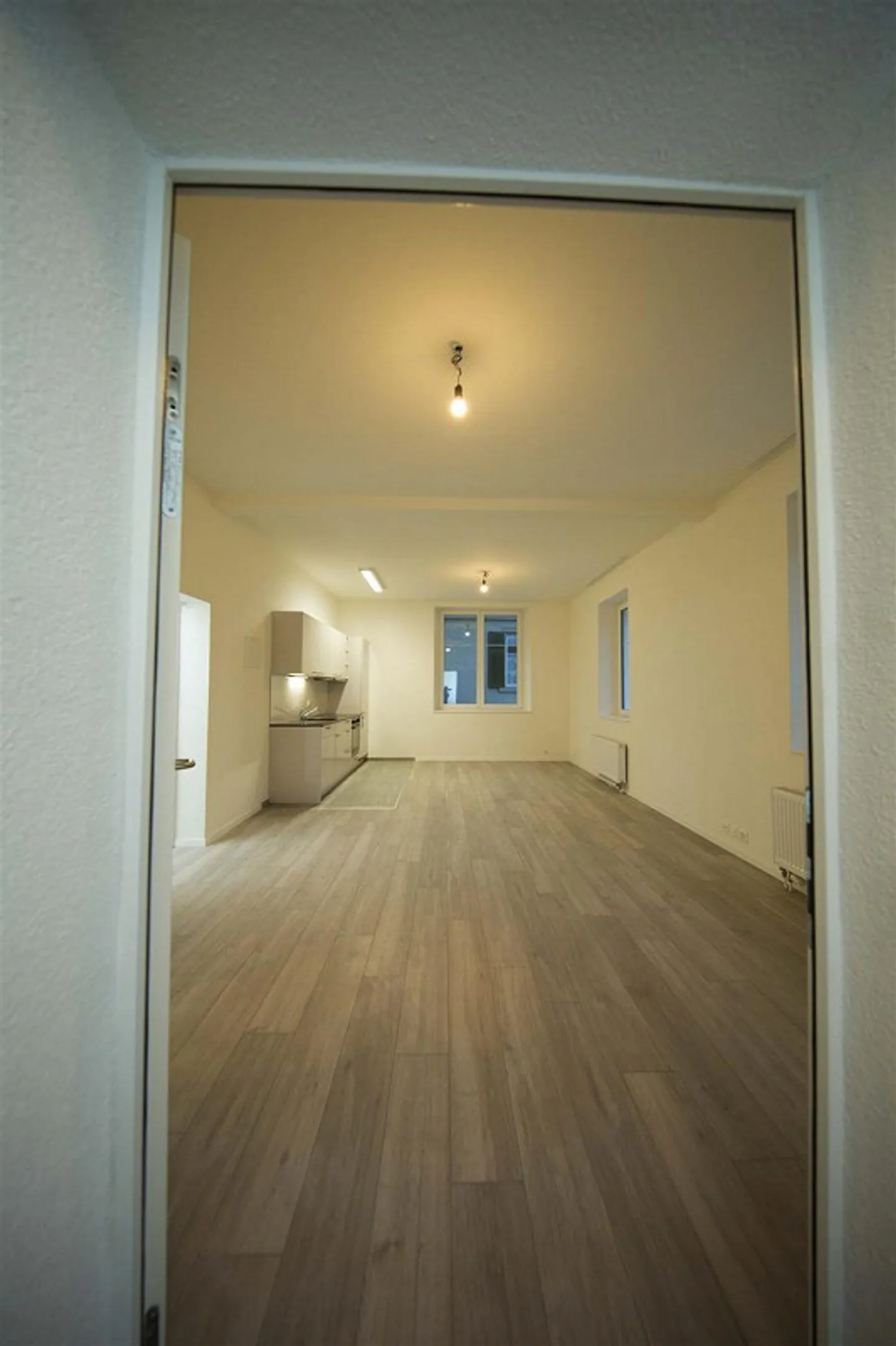 Appartamento moderno con parcheggio - Foto 2 di 4