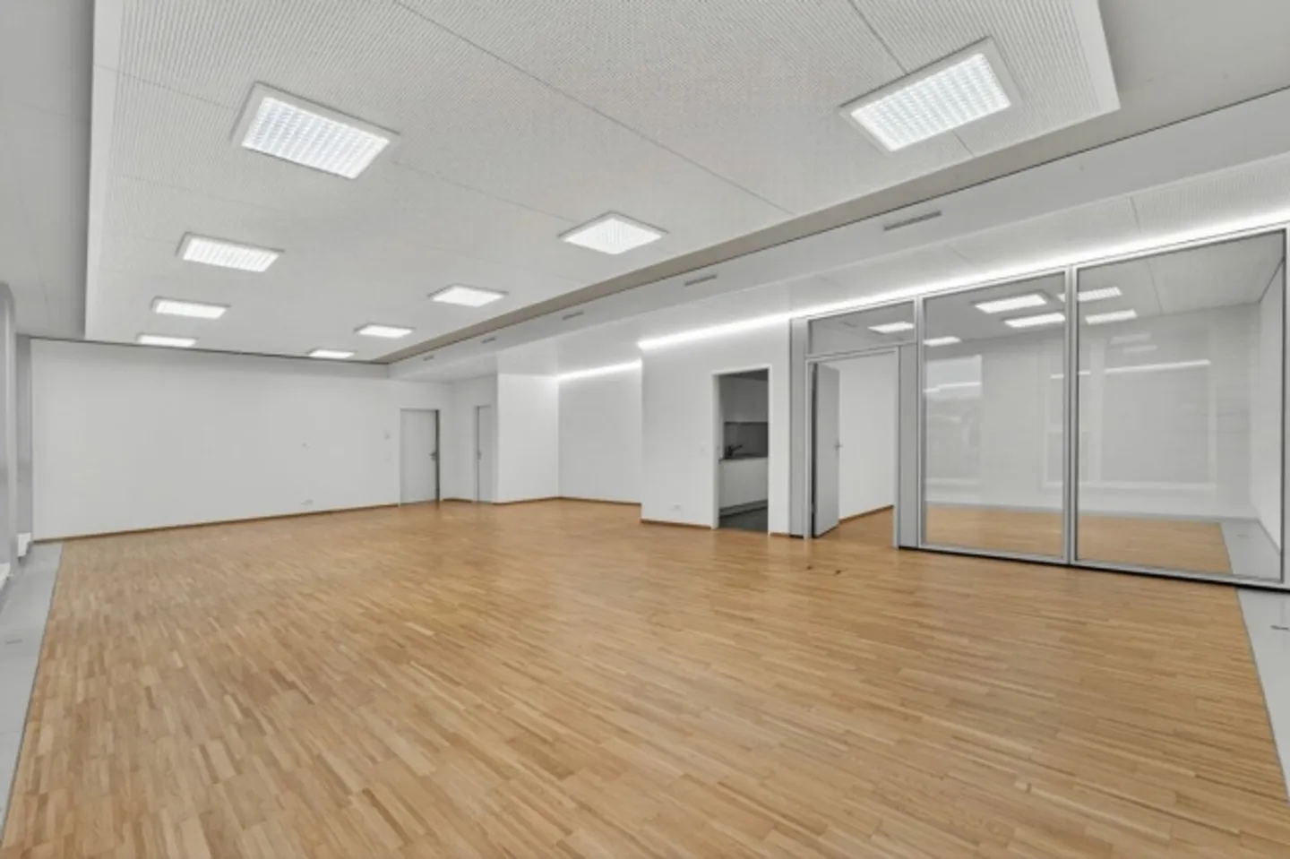 Uffici moderni e completamente sviluppati - Foto 2 di 9