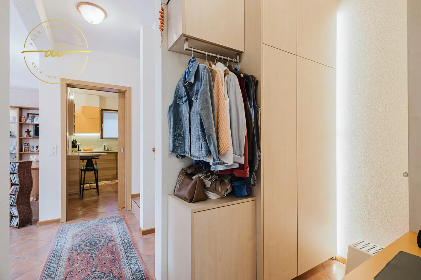 PRÄCHTIGES HAUS MIT GARTEN ZWEI SCHRITTE VOM SEE ENTFERNT - Foto 11 von 13