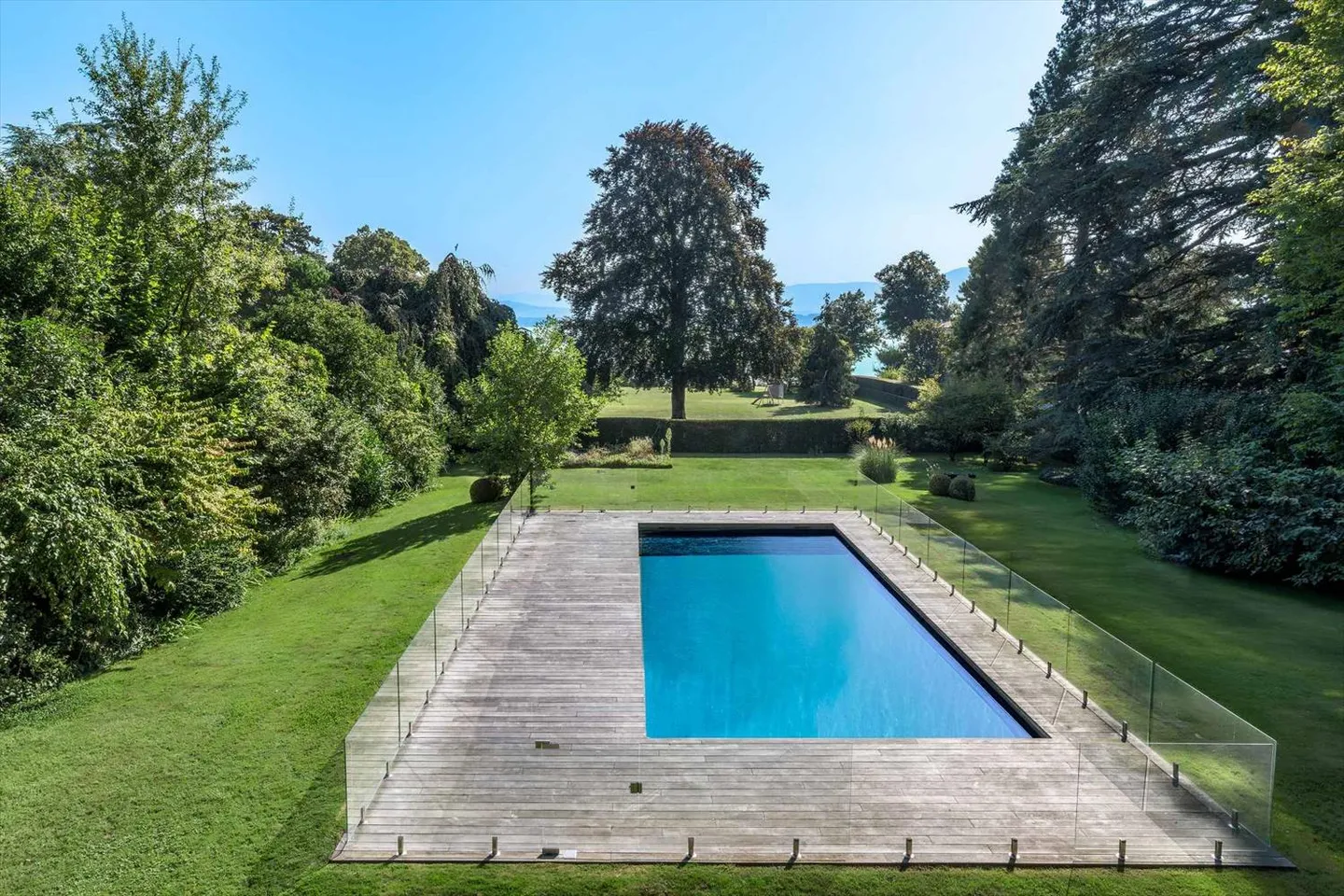 Exceptional property a stone's throw from Lake Geneva - Photo 9 of 13