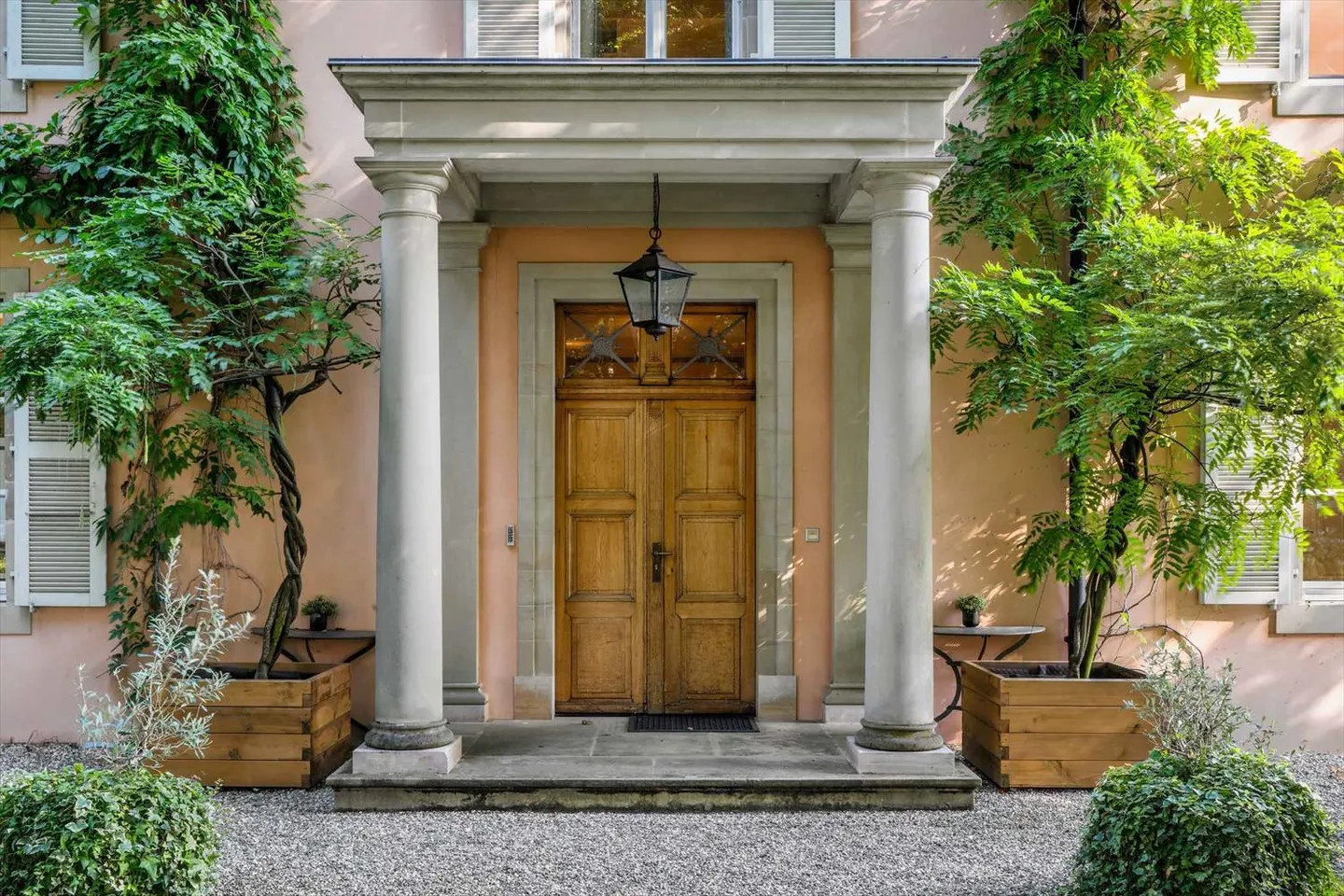 Exceptional property a stone's throw from Lake Geneva - Photo 10 of 13