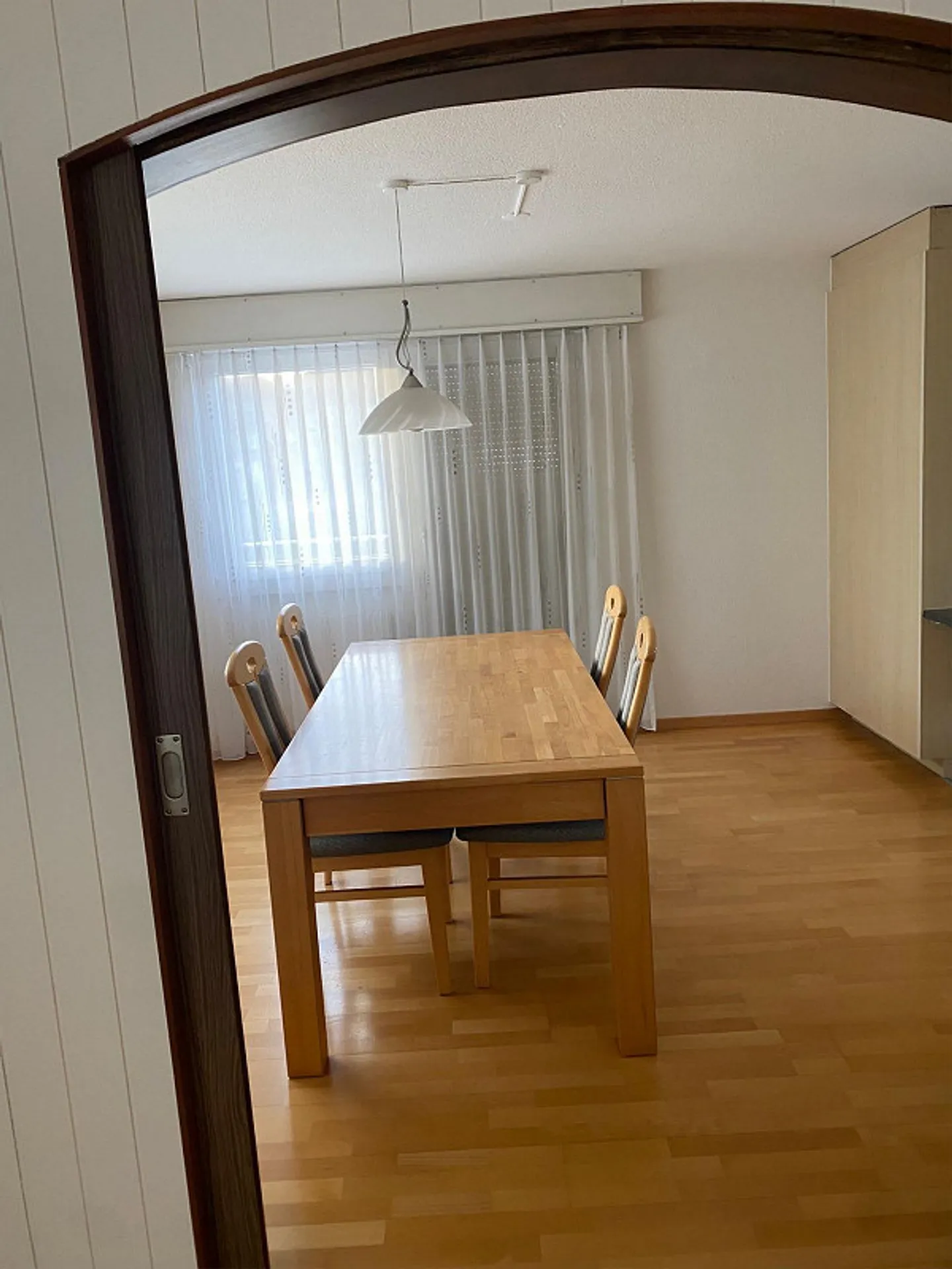 Affascinante Casa Familiare - Foto 8 di 19