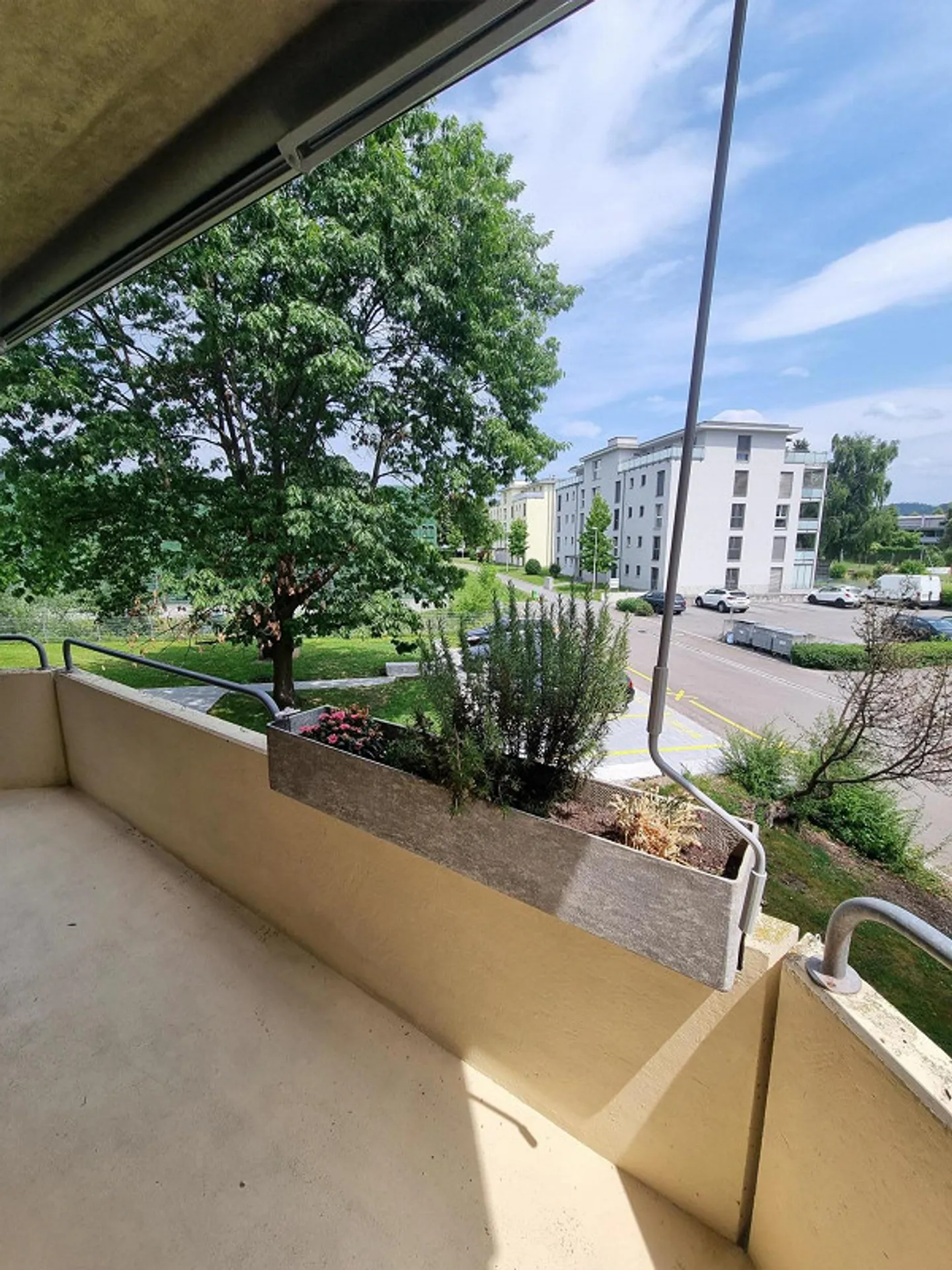 Frisch renovierte 4.5-Zimmer-Wohnung - Foto 9 von 12