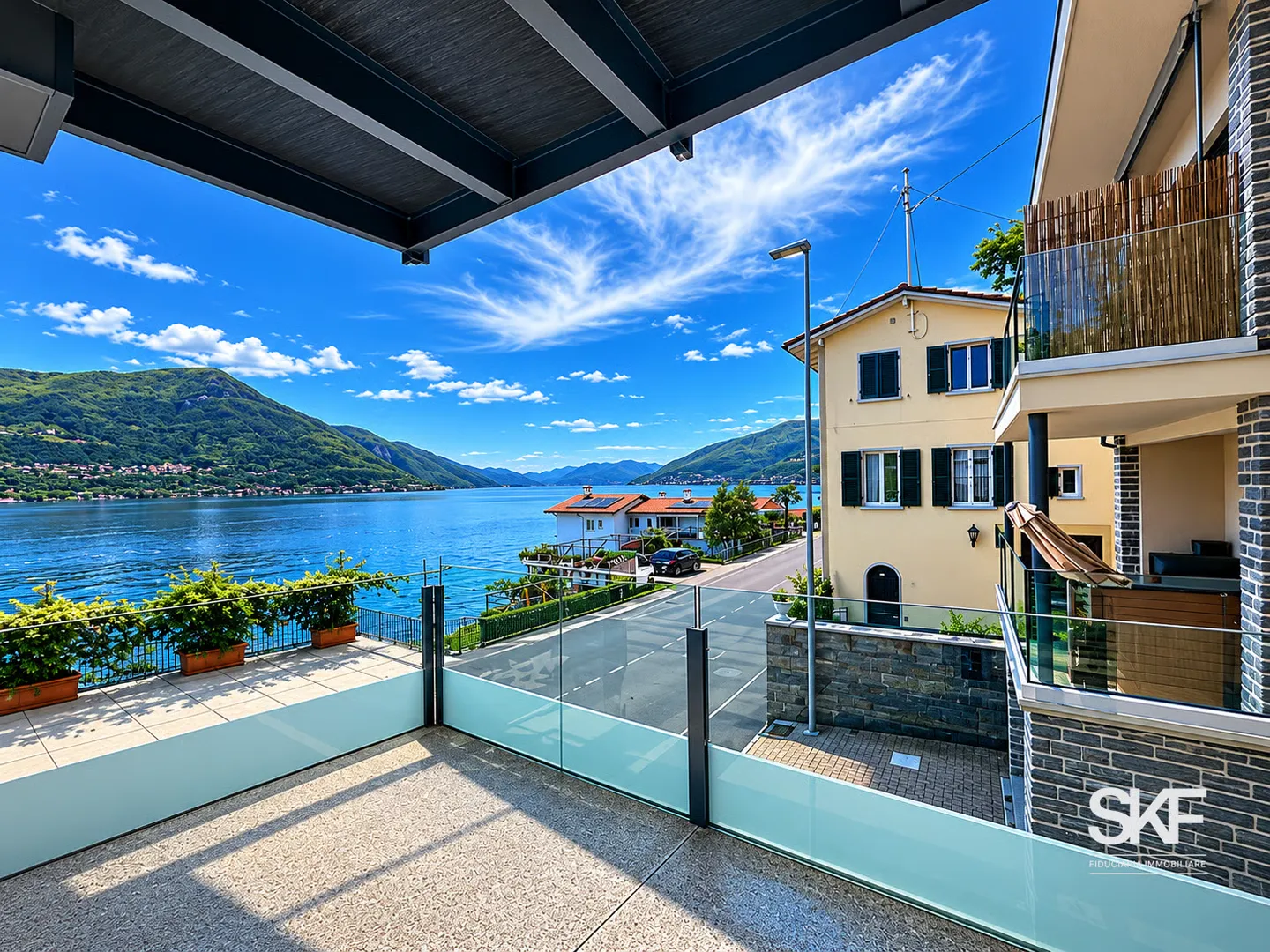 BRISSAGO - FOR SALE BRIGHT 3.5 WITH WONDERFUL LAKE VIEW - Photo 4 of 12