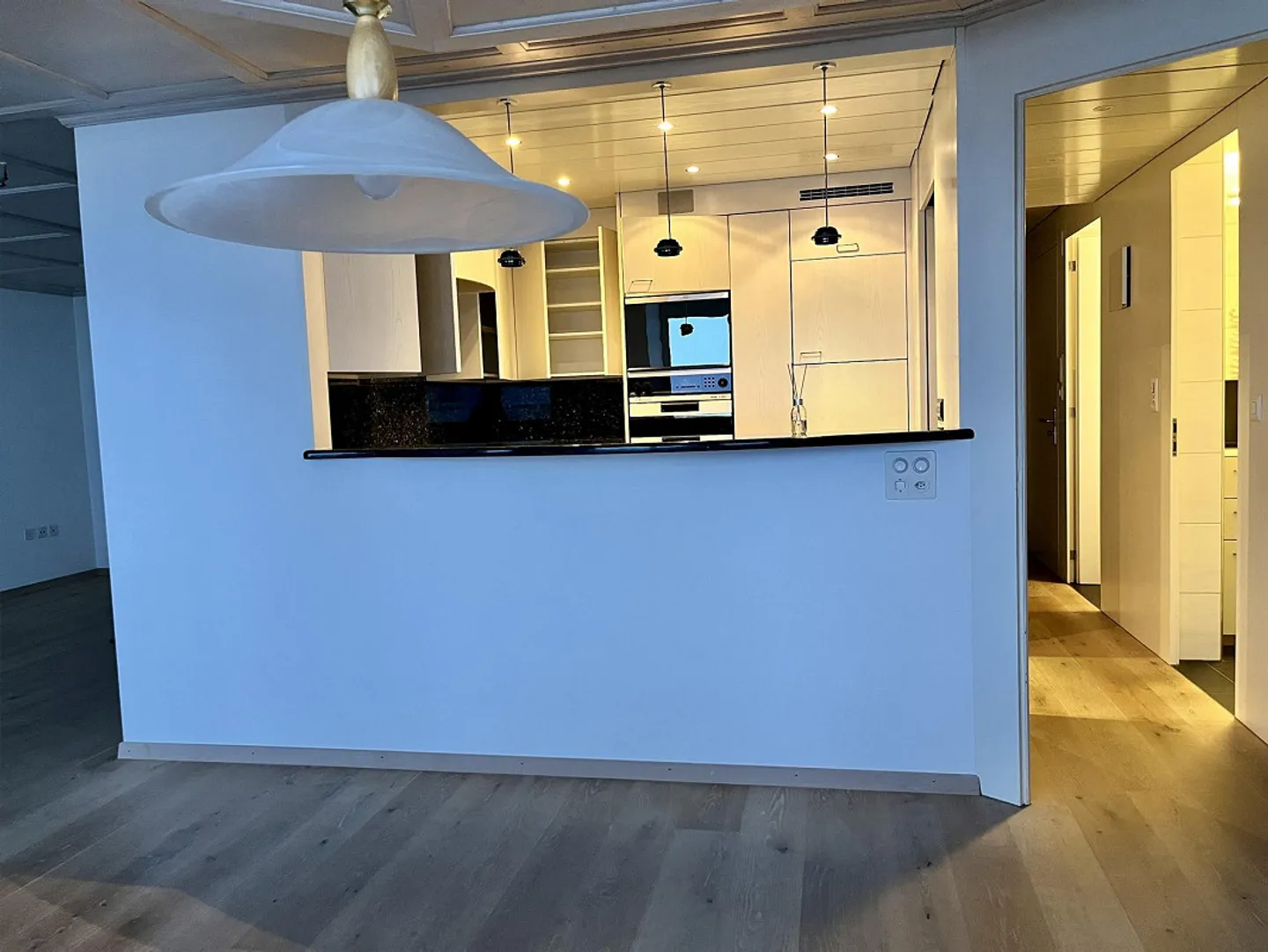 Appartamento attraente di 4,5 stanze con vista - Foto 9 di 17