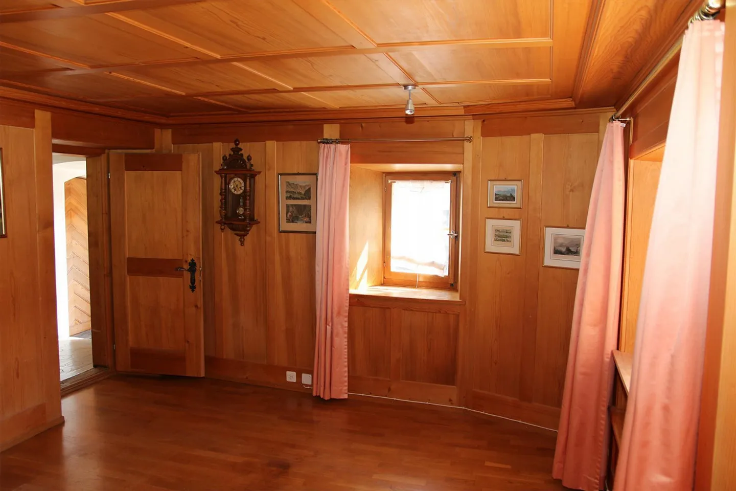 Maison 5.5 pièces - Photo 1 sur 13
