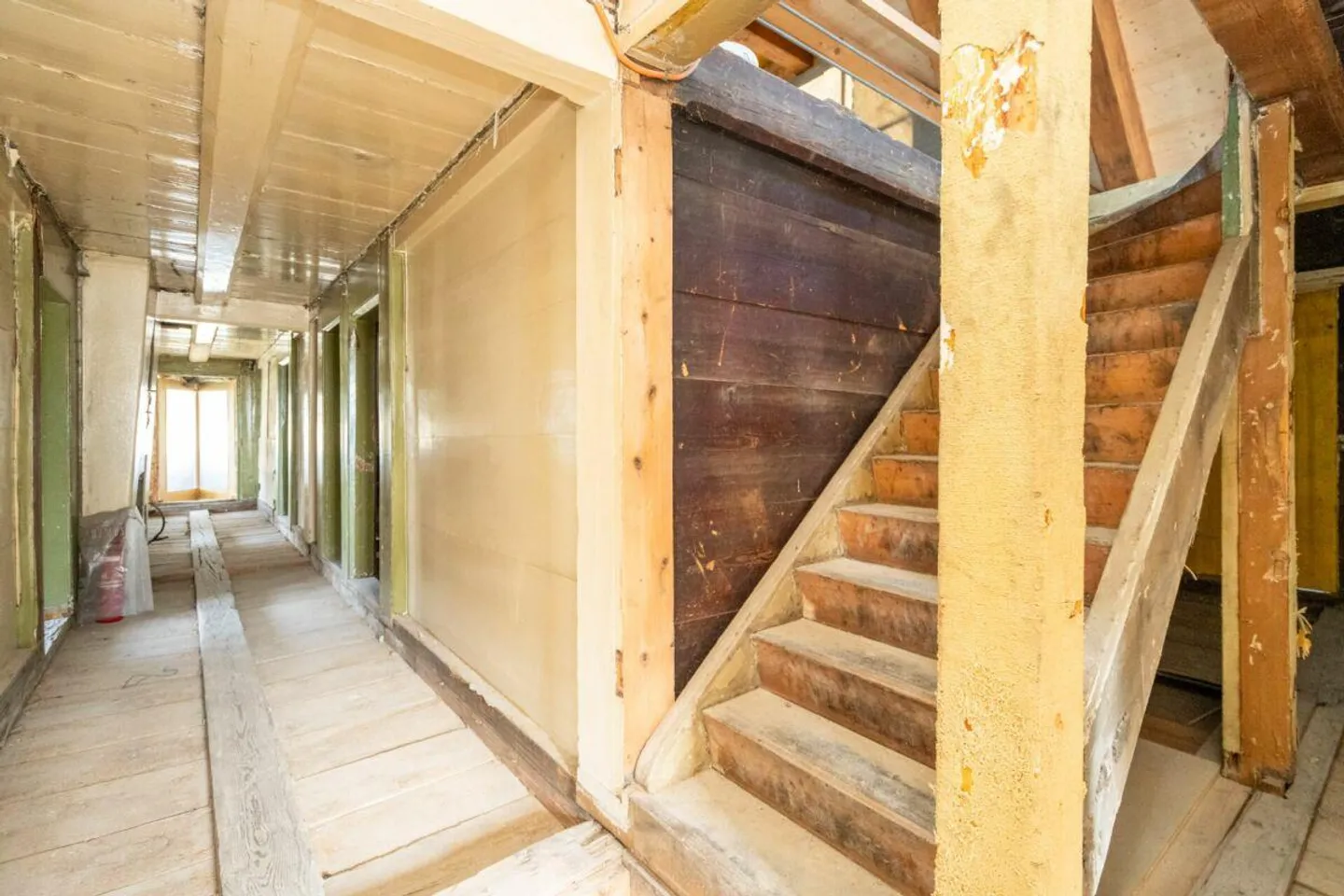 OSTELLO RURALE CON UNA STORIA RICCA DI TRADIZIONE - Foto 6 di 12