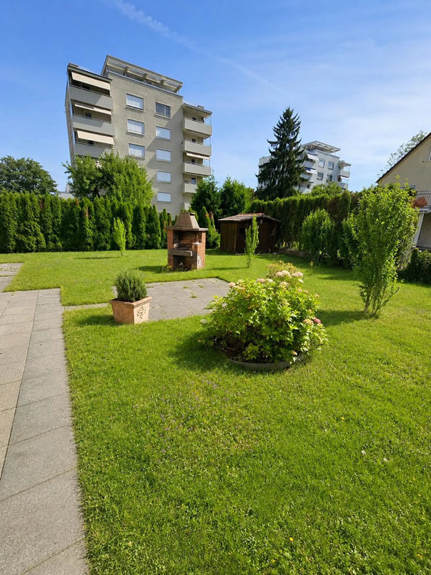 Bel appartement avec un grand potentiel dans un emplacement attrayant - Photo 8 sur 9