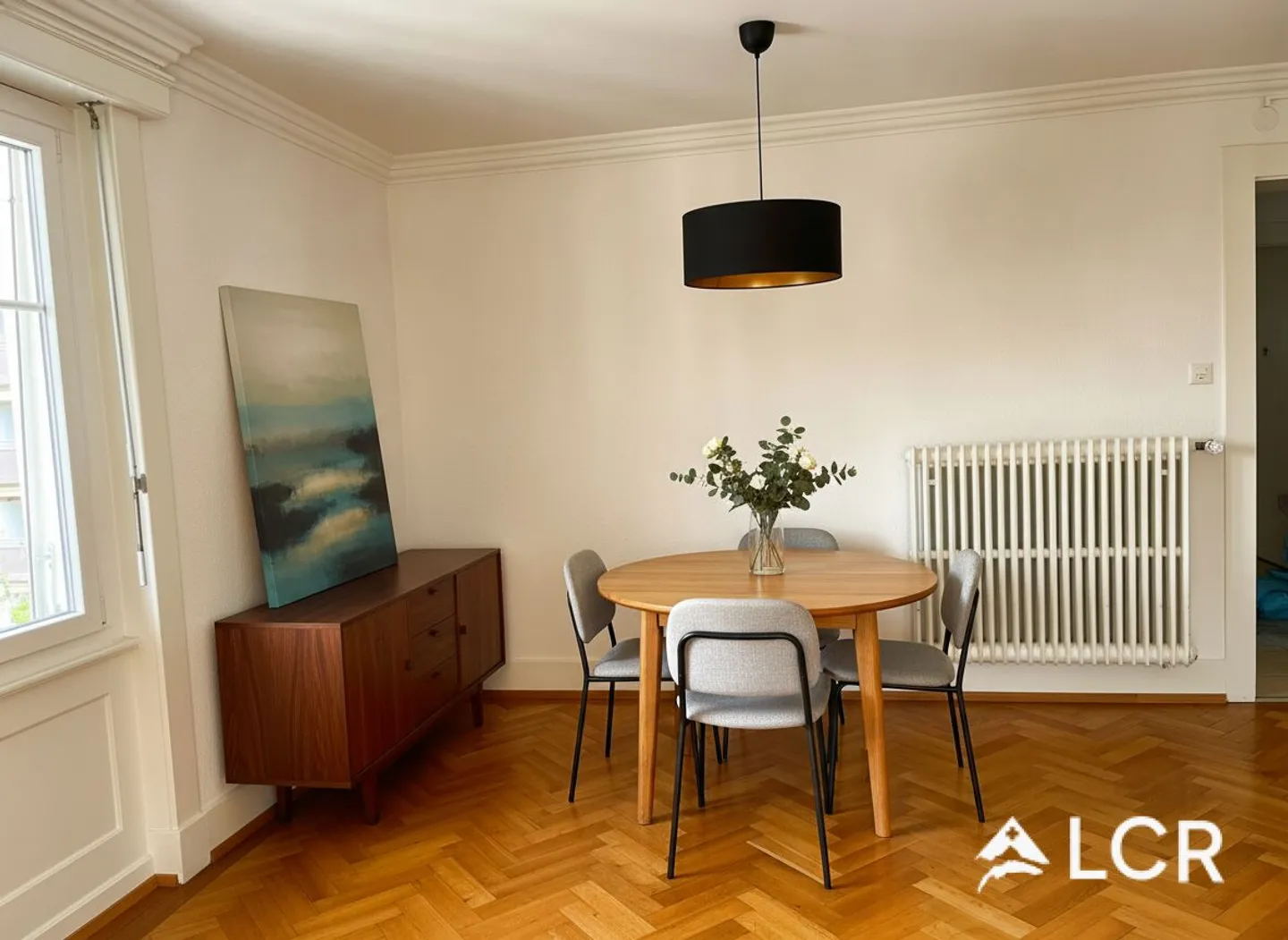 Beautiful 2.5 room apartment in Lausanne / 1 bedroom / 1 bathroom / 1 balcony / Valency park - Photo 2 of 13