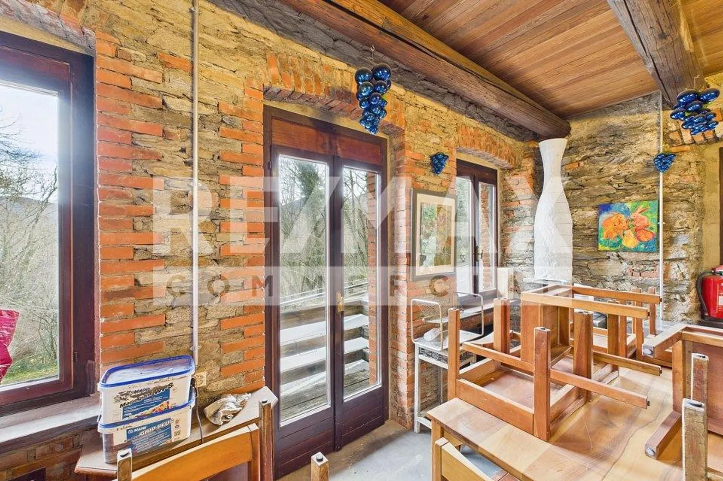 Mischgenutztes Gebäude kaufen - Foto 9 von 13