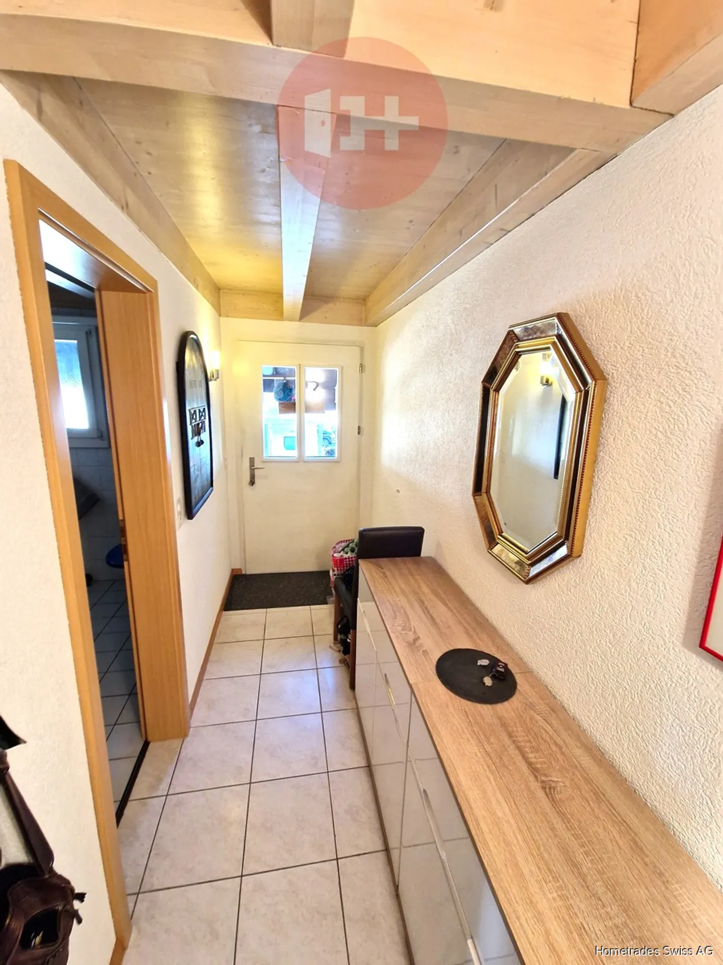 GEMMA RUSTICA DI 5 CAMERE SU 2 PIANI CON STUFA SVEDESE! - Foto 5 di 8