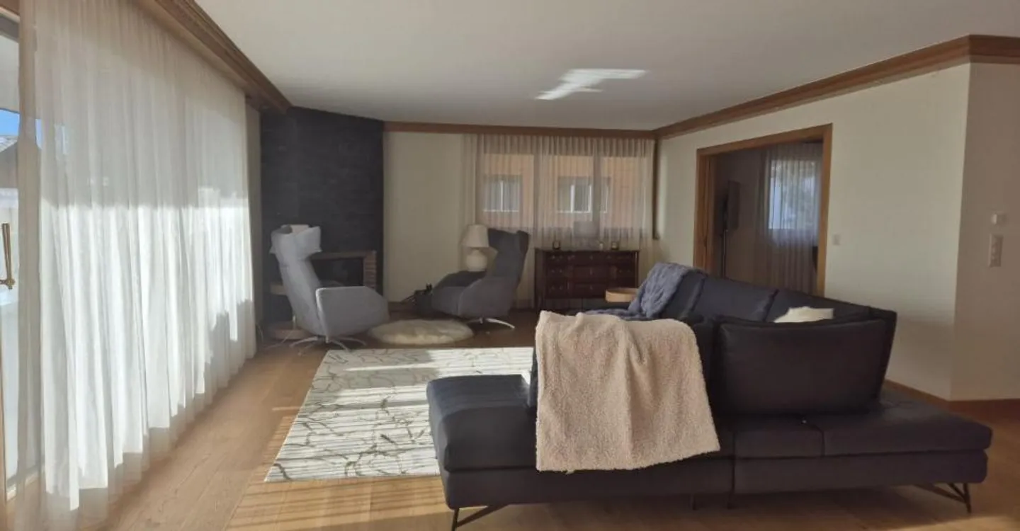 5,5-Zimmer-Wohnung mit wunderschöner 80 m2 Balkonterrasse - Foto 5 von 13