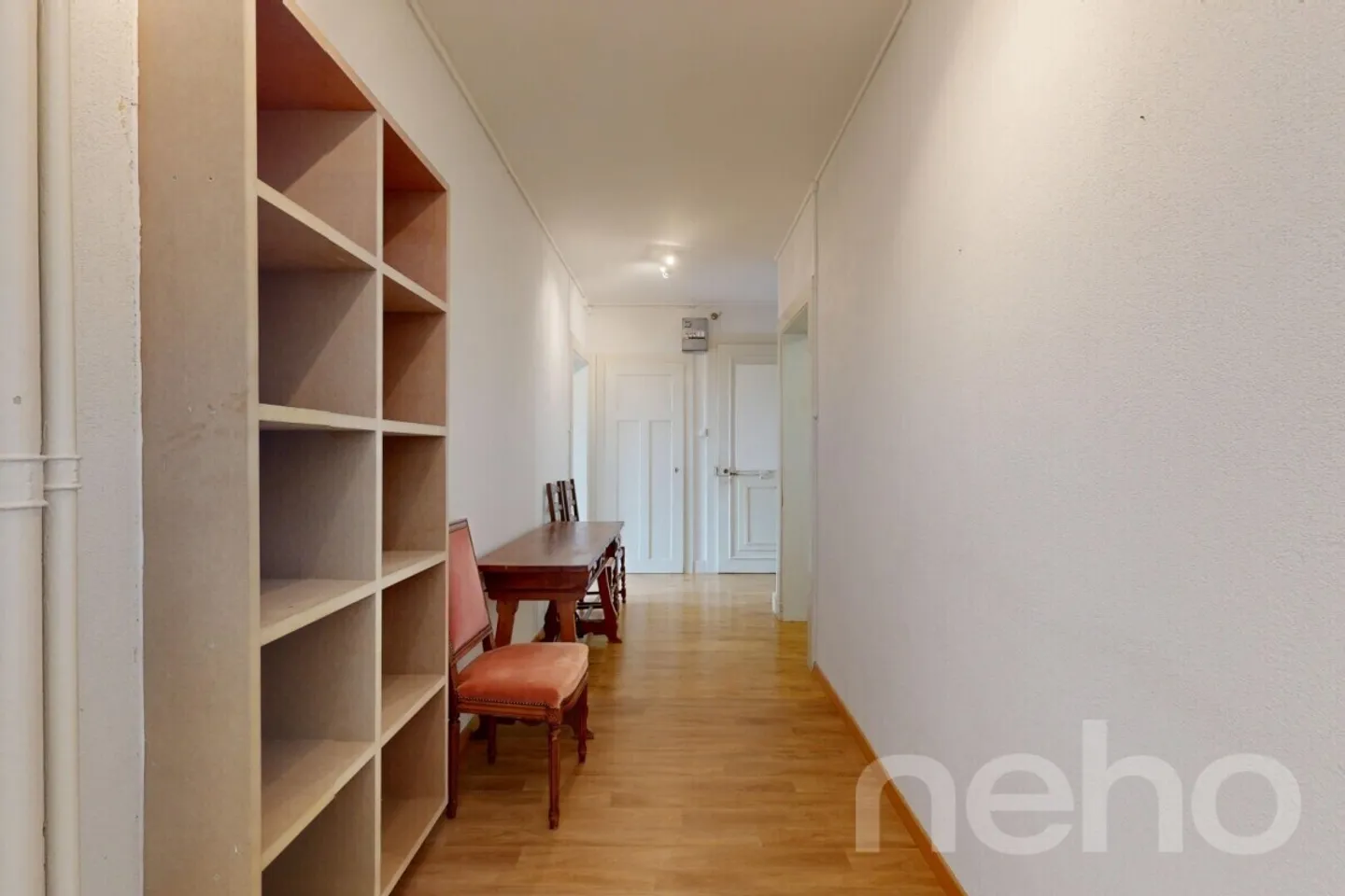 Appartamento familiare di 5,5 locali e 157 m² con camino e garage - Foto 2 di 12