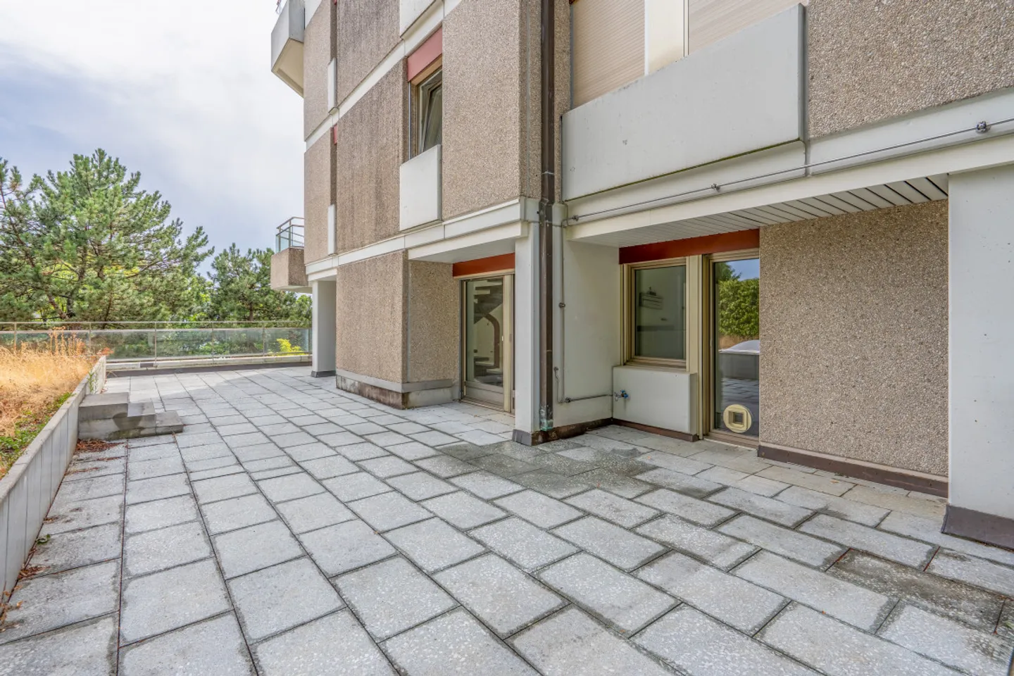 Apartment for sale - Photo 2 of 13