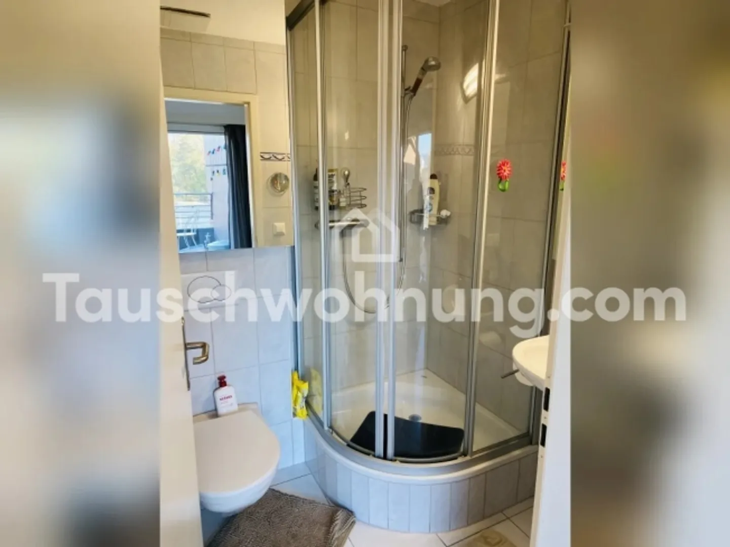 [ÉCHANGE D'APPARTEMENT] Appartement sous les toits avec terrasse dans le quartier 3 - Photo 17 sur 20