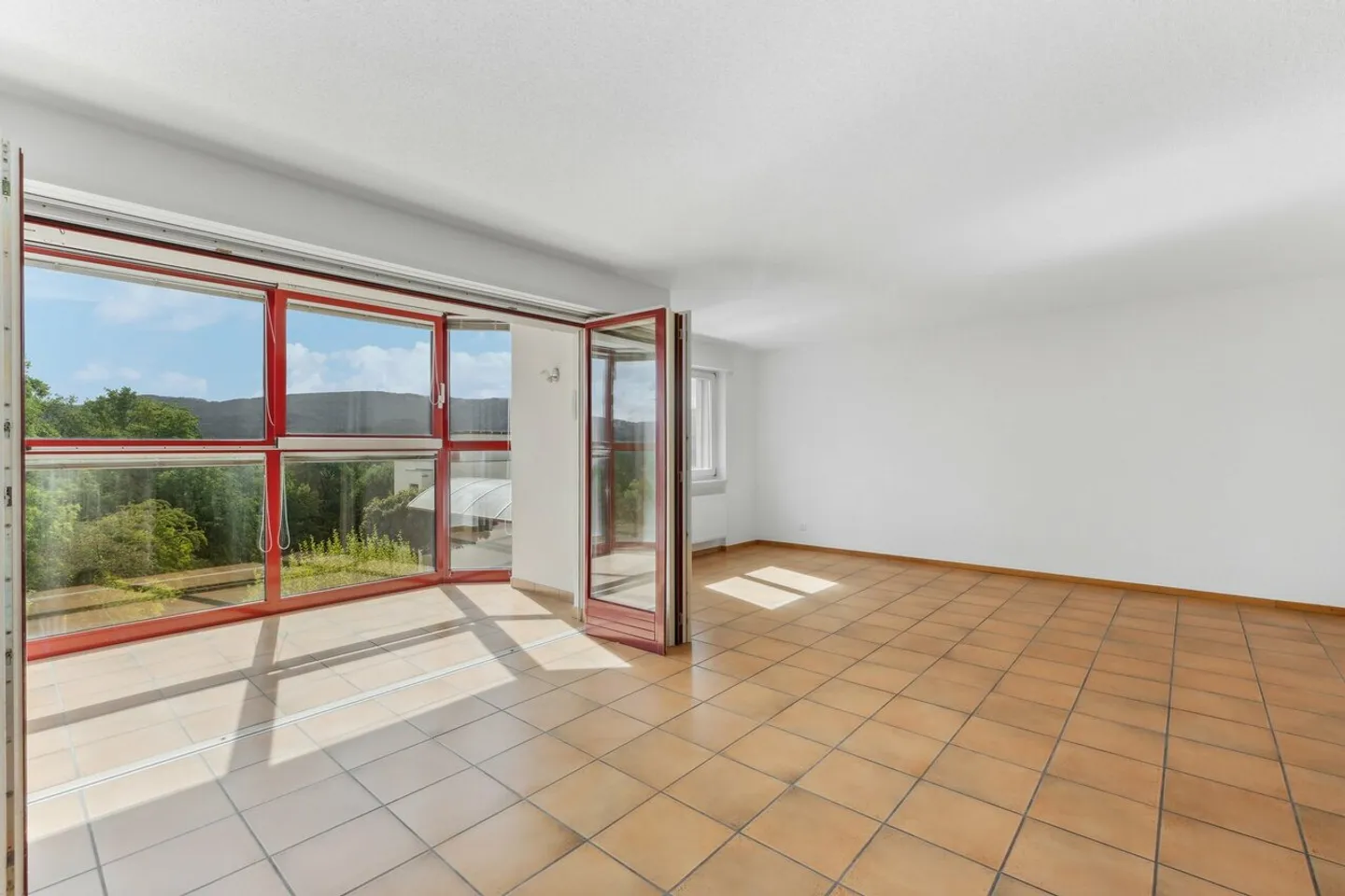 4-room apartment for people with reduced mobility - Photo 1 of 13