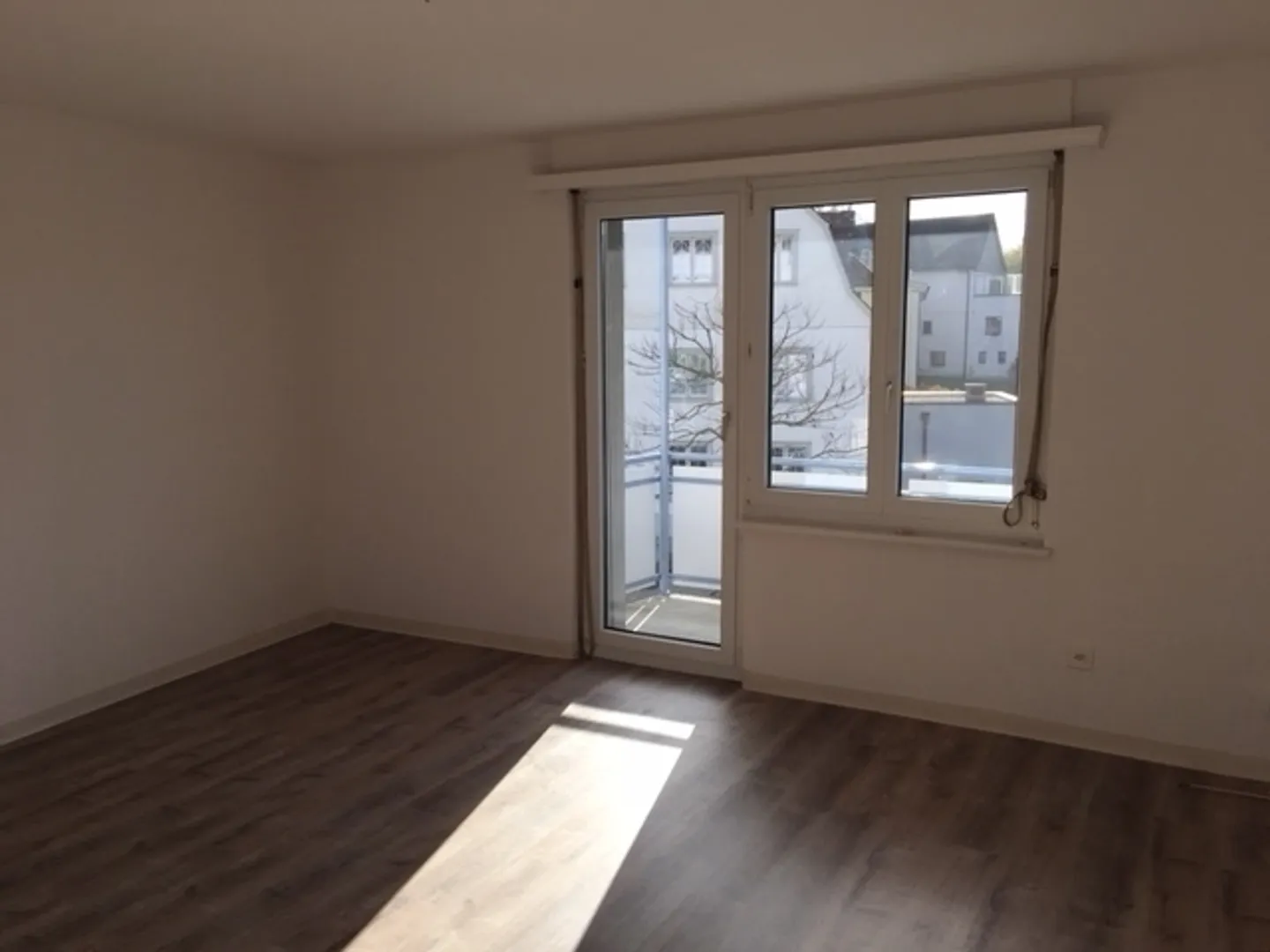 Appartement de ville de 3,5 pièces fraîchement rénové - Photo 10 sur 14