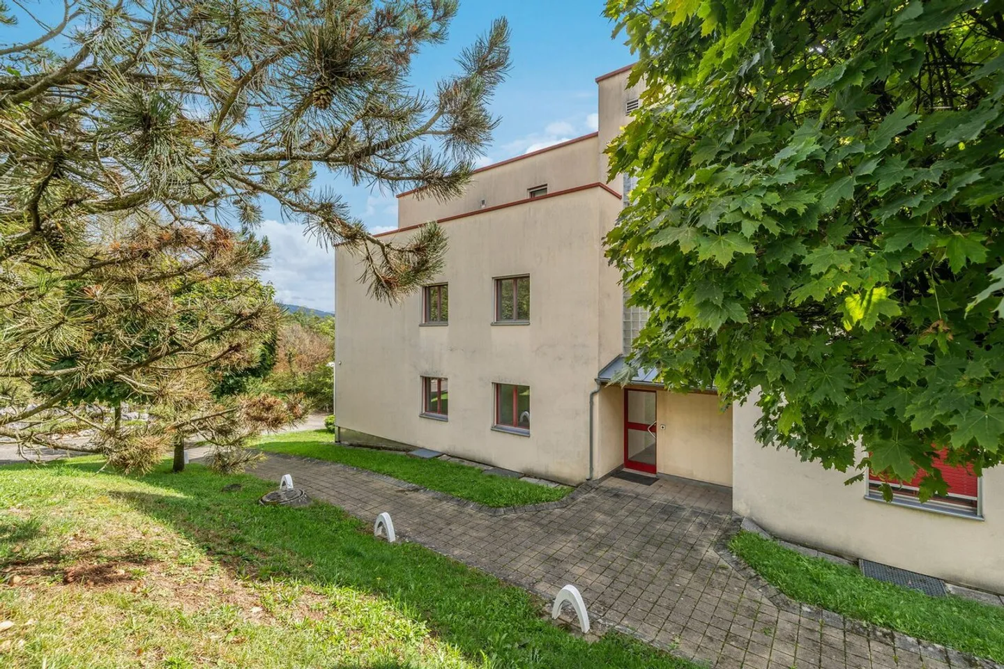 4-room apartment for people with reduced mobility - Photo 12 of 13