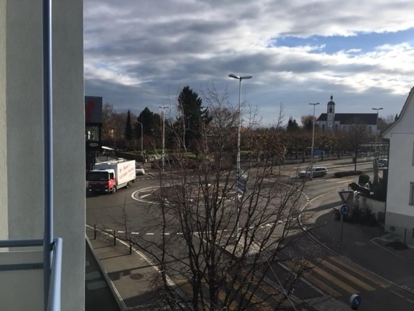 Appartement de ville de 3,5 pièces fraîchement rénové - Photo 6 sur 14
