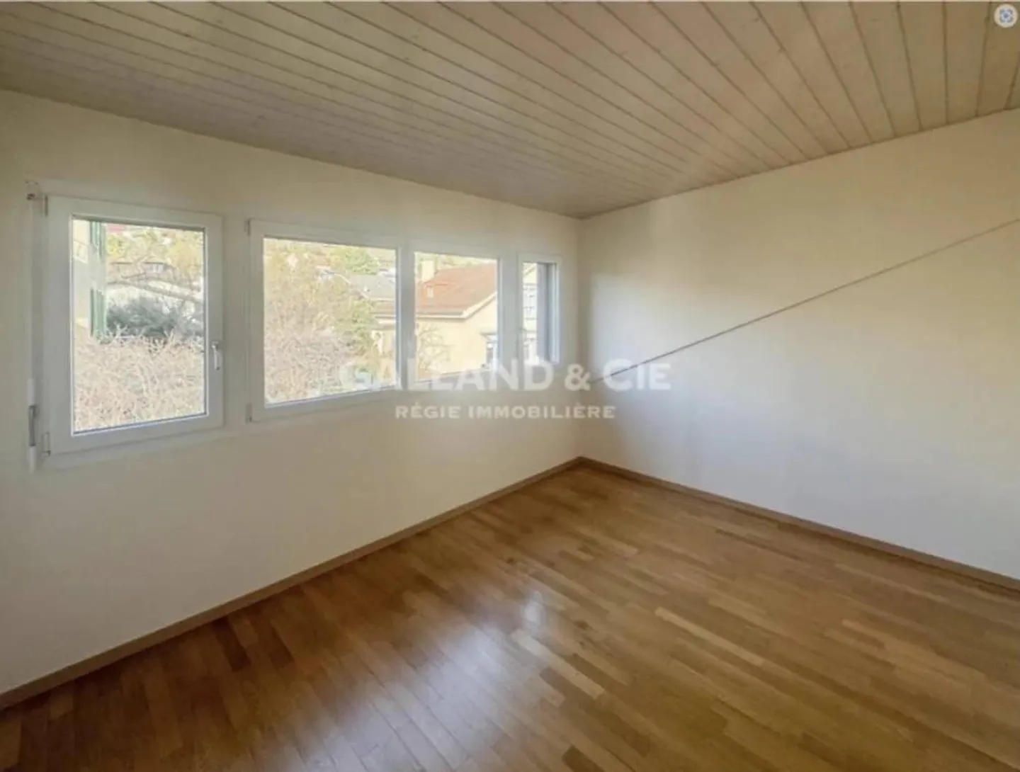 Jolie appartement de 3,5p à Lutry à 2870fr - Photo 4 of 5