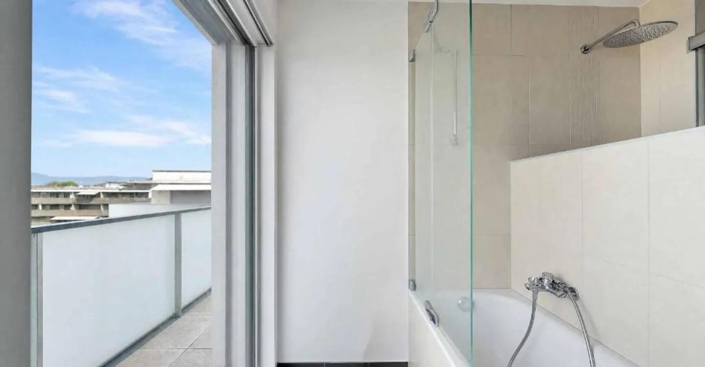 Appartamento attico con vista panoramica - Foto 9 di 12