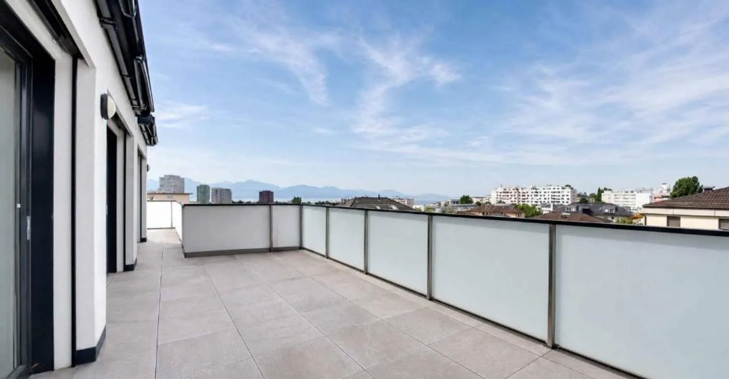 Appartamento attico con vista panoramica - Foto 12 di 12