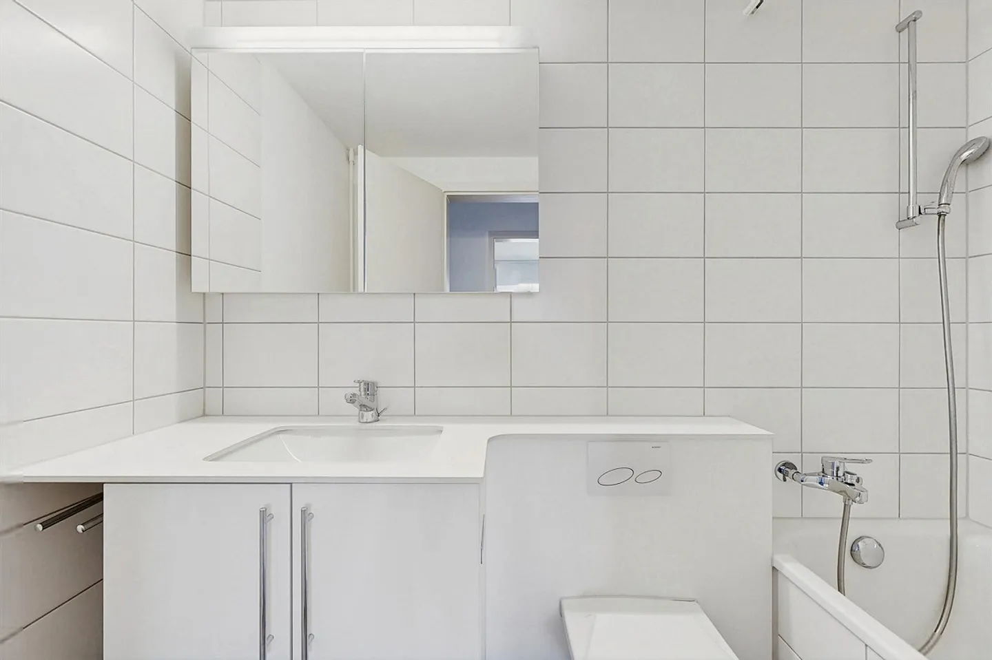 RENT WITHOUT DEPOSIT - First Shared Apartment - Photo 8 of 8