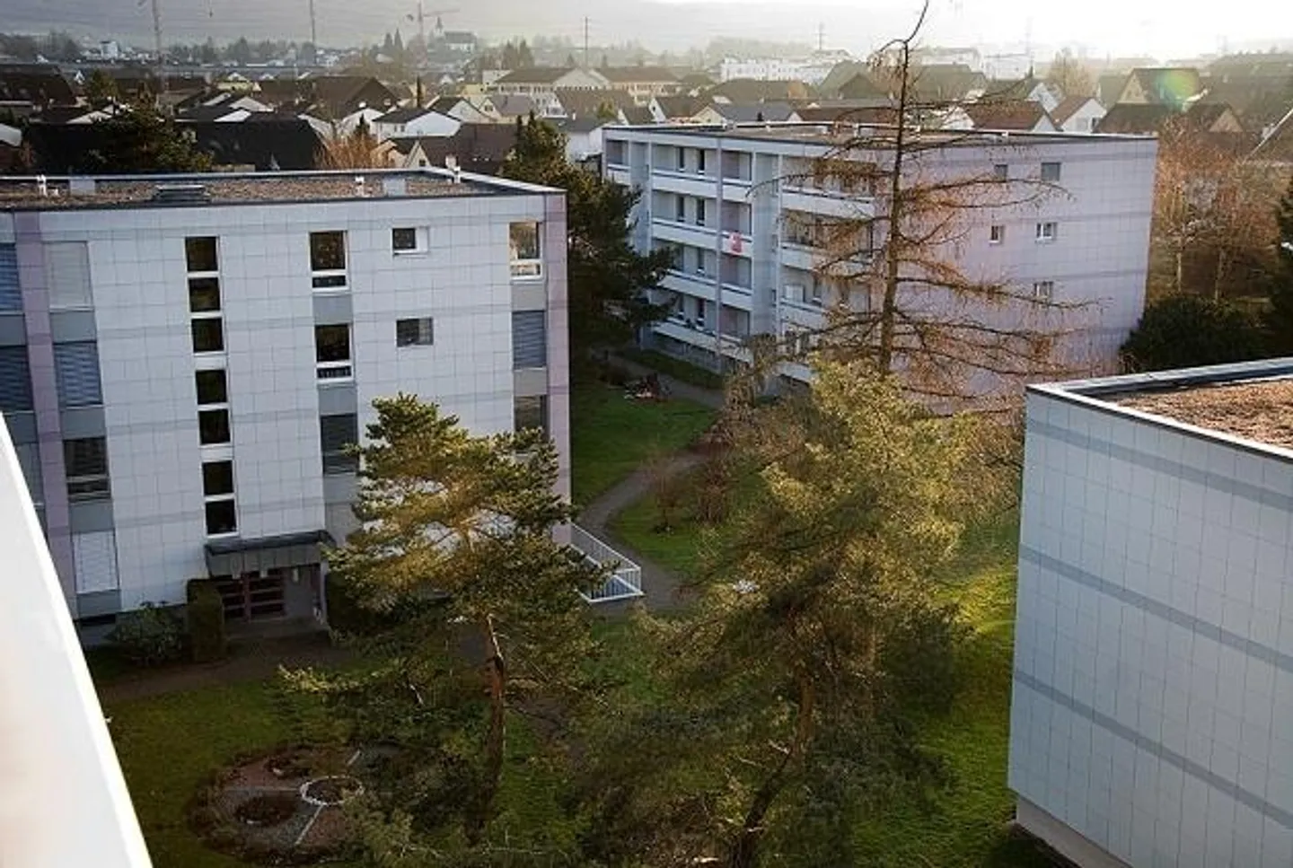 We are renting a 5 1/2-room apartment in a quiet area - Photo 1 of 9