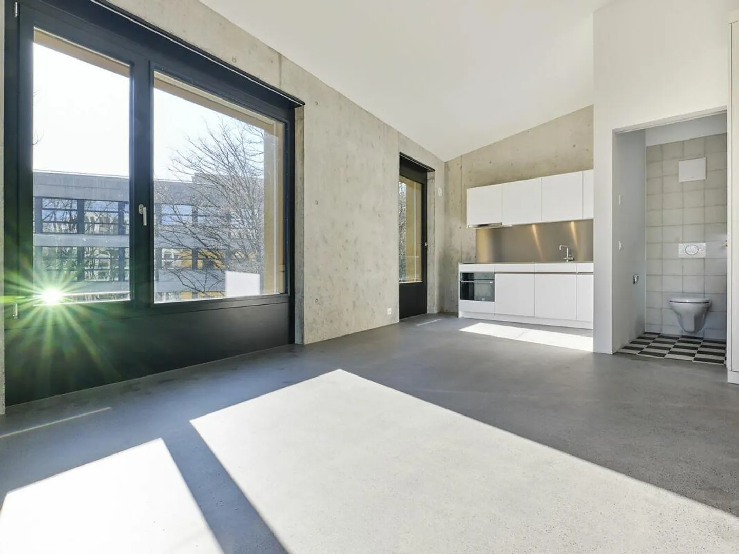 Modernes Studio im urbanen Stil - Foto 4 von 9