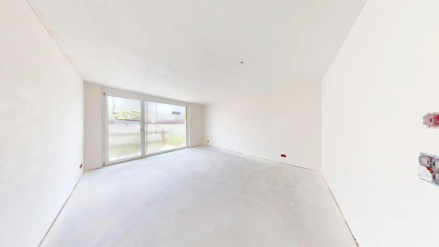 Exclusive 4.5 Room Garden Apartment with Lake View in Prime Location in Stäfa - Photo 13 of 14