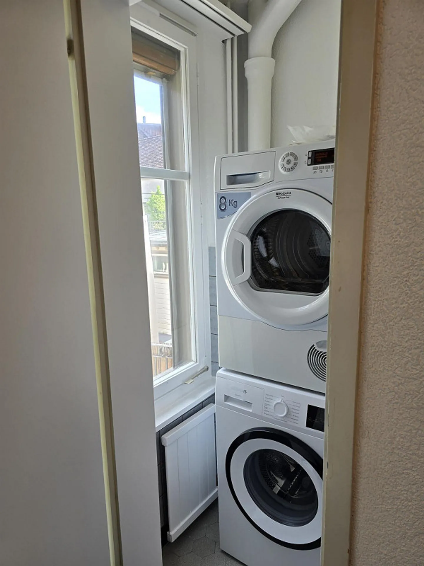 Appartamento in città di 3 stanze con balcone - Foto 6 di 9