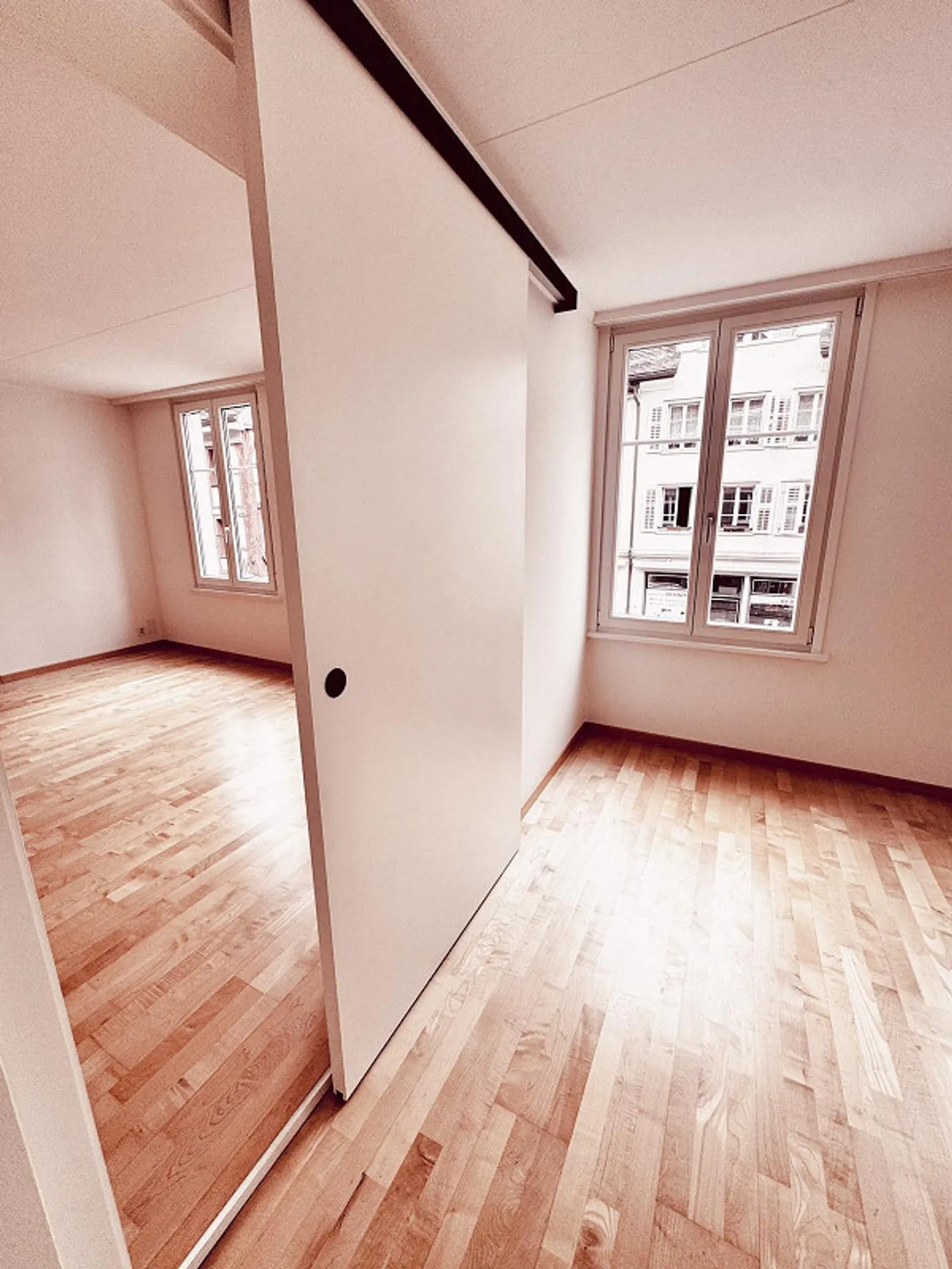 Appartamento in città di 3 stanze con balcone - Foto 7 di 9