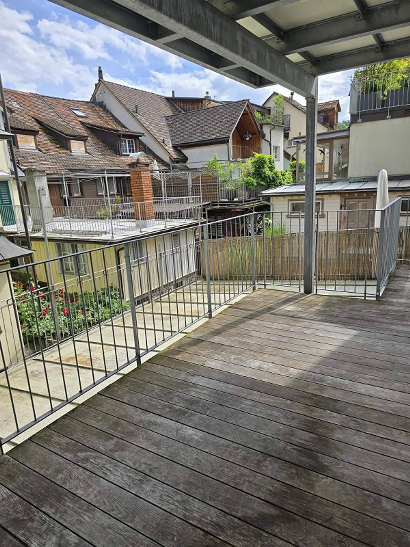 Appartamento in città di 3 stanze con balcone - Foto 8 di 9