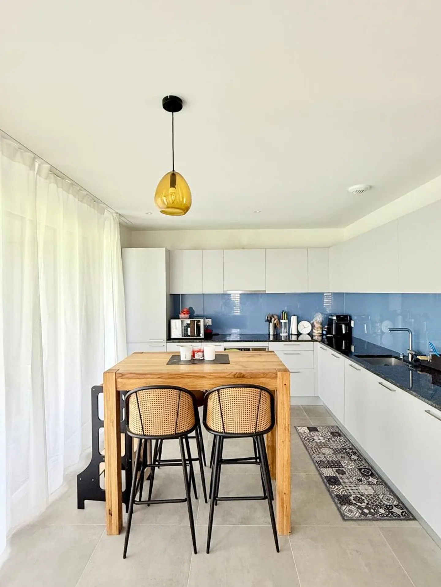 New penthouse 4.5 rooms - Minergie Eco label, terrace and exceptional brightness - Photo 4 of 11