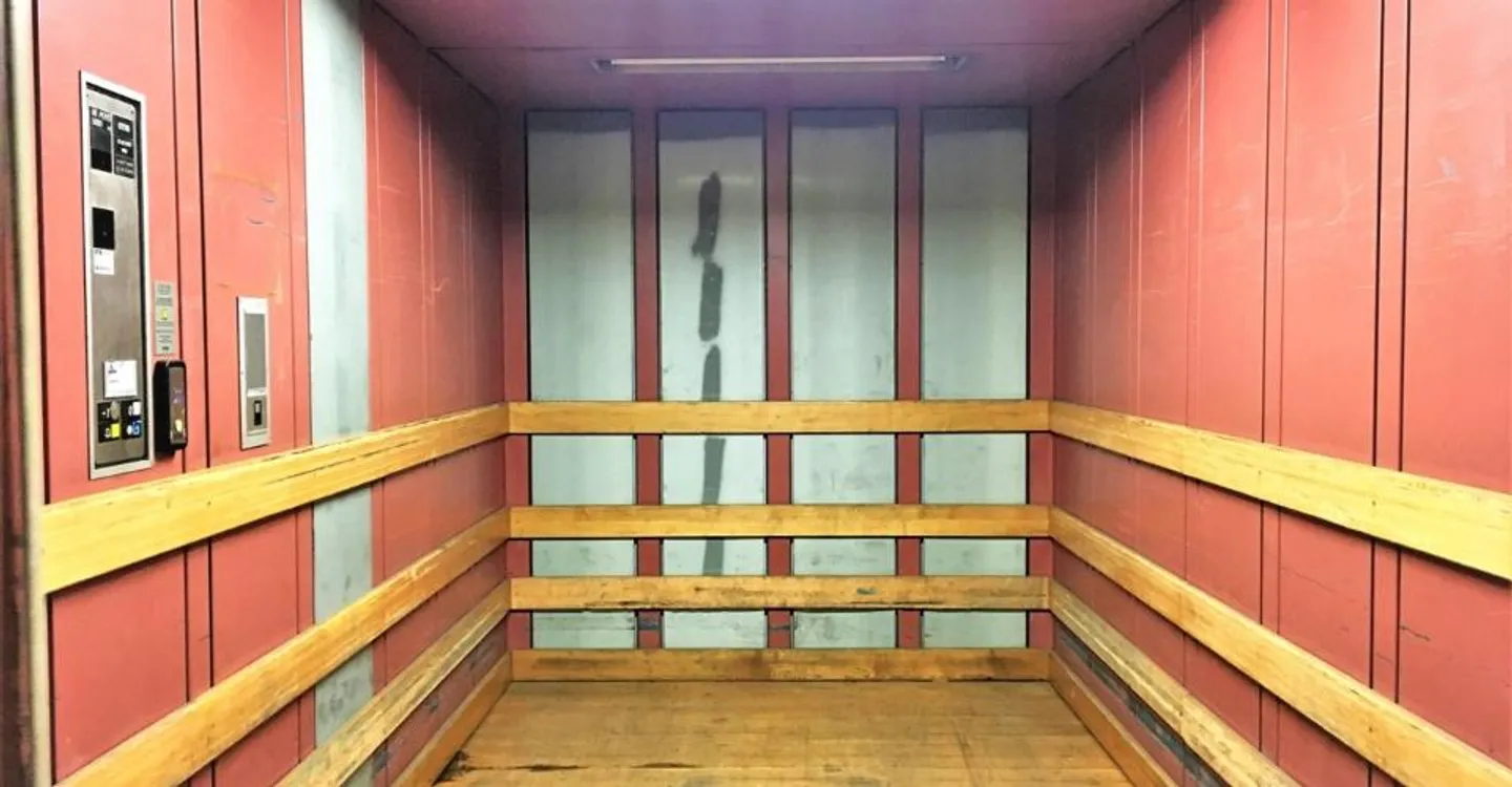 96m2 - Ufficio vicino al centro di Neuchâtel - Foto 4 di 7