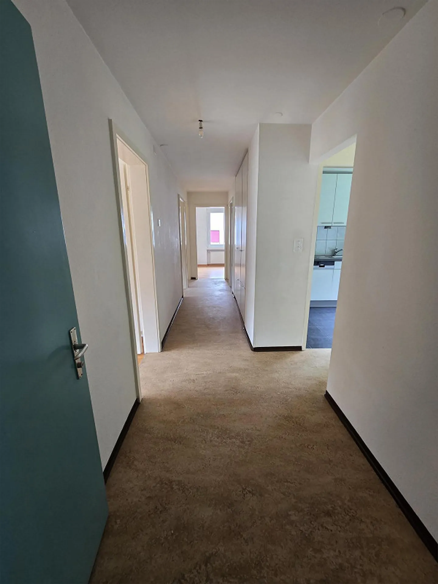Charmante Wohnung an ruhiger Lage in Bargen (SH) - Foto 7 von 11