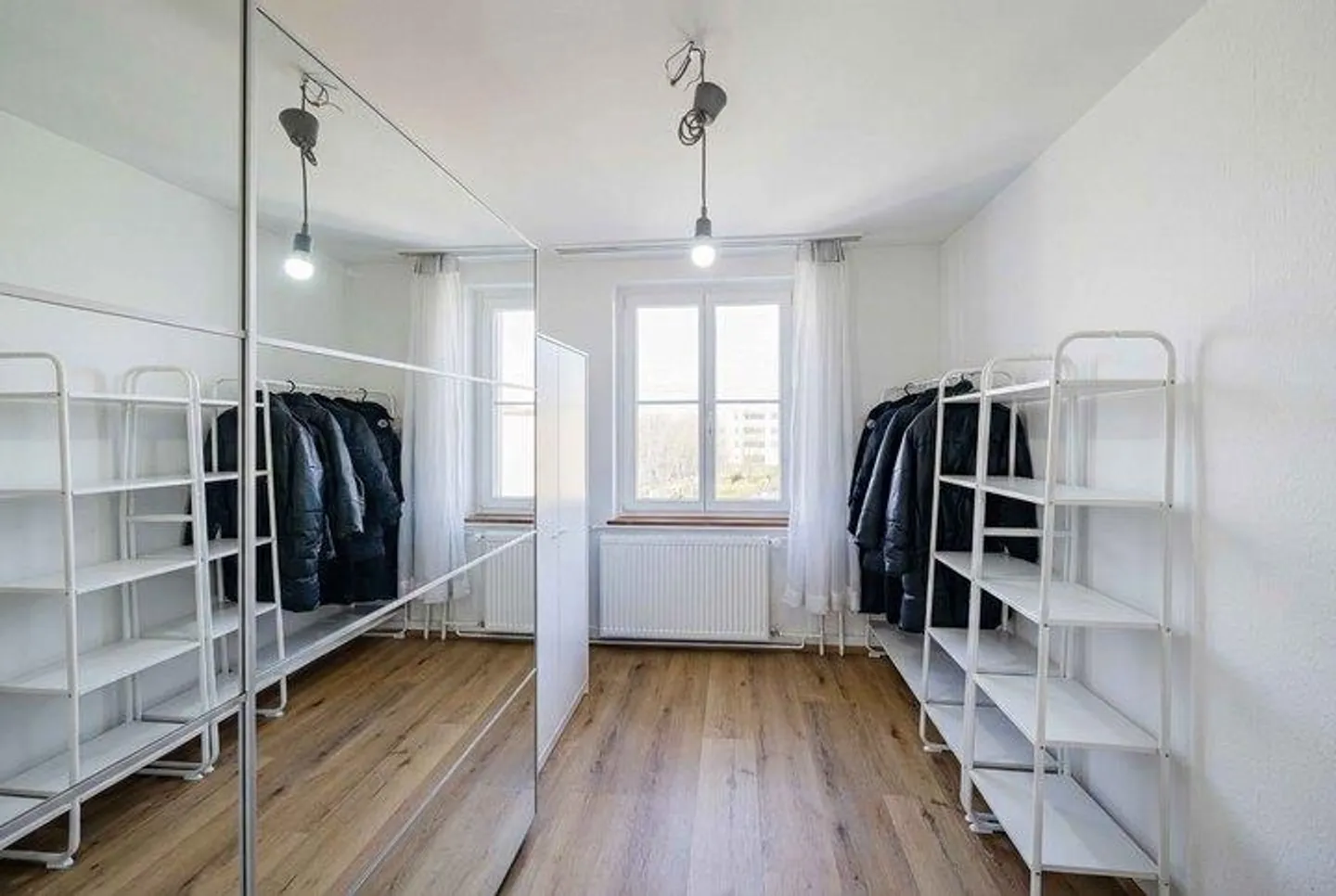 Wohn- und Geschäftshaus - Foto 7 von 9