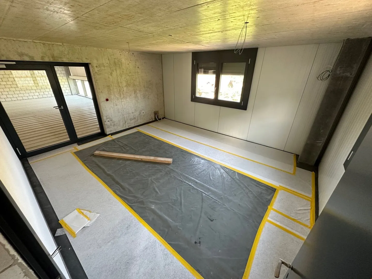 Modern office/storage spaces in new building - Photo 7 of 12