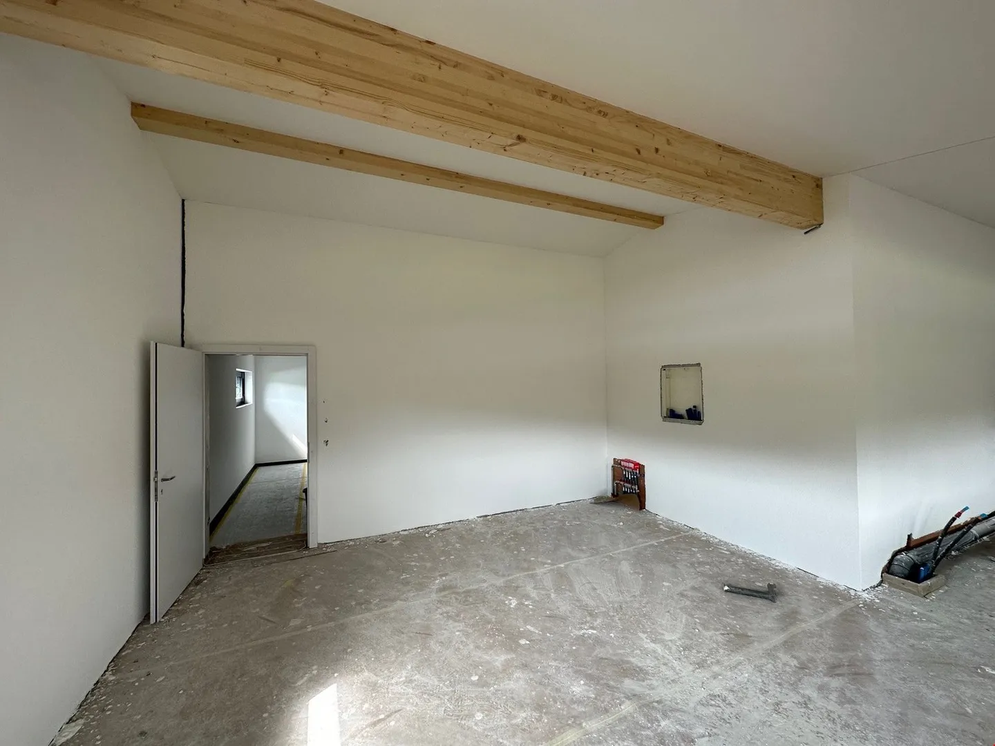 Modern office/storage spaces in new building - Photo 11 of 12