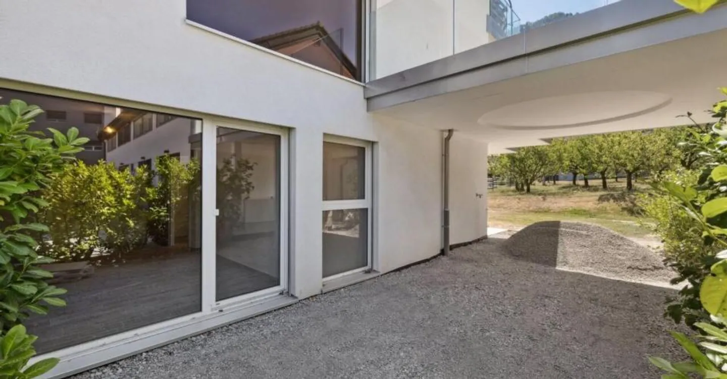 New 2.5-room apartment with beautiful exteriors - Photo 9 of 9