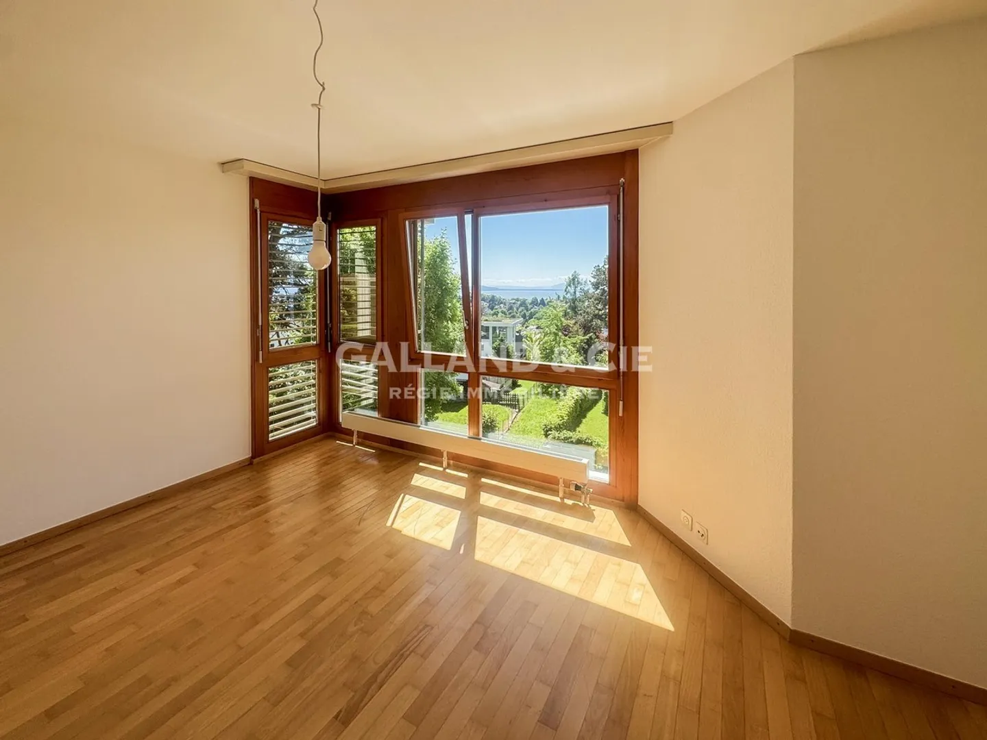 6-room Villa - Photo 8 of 12