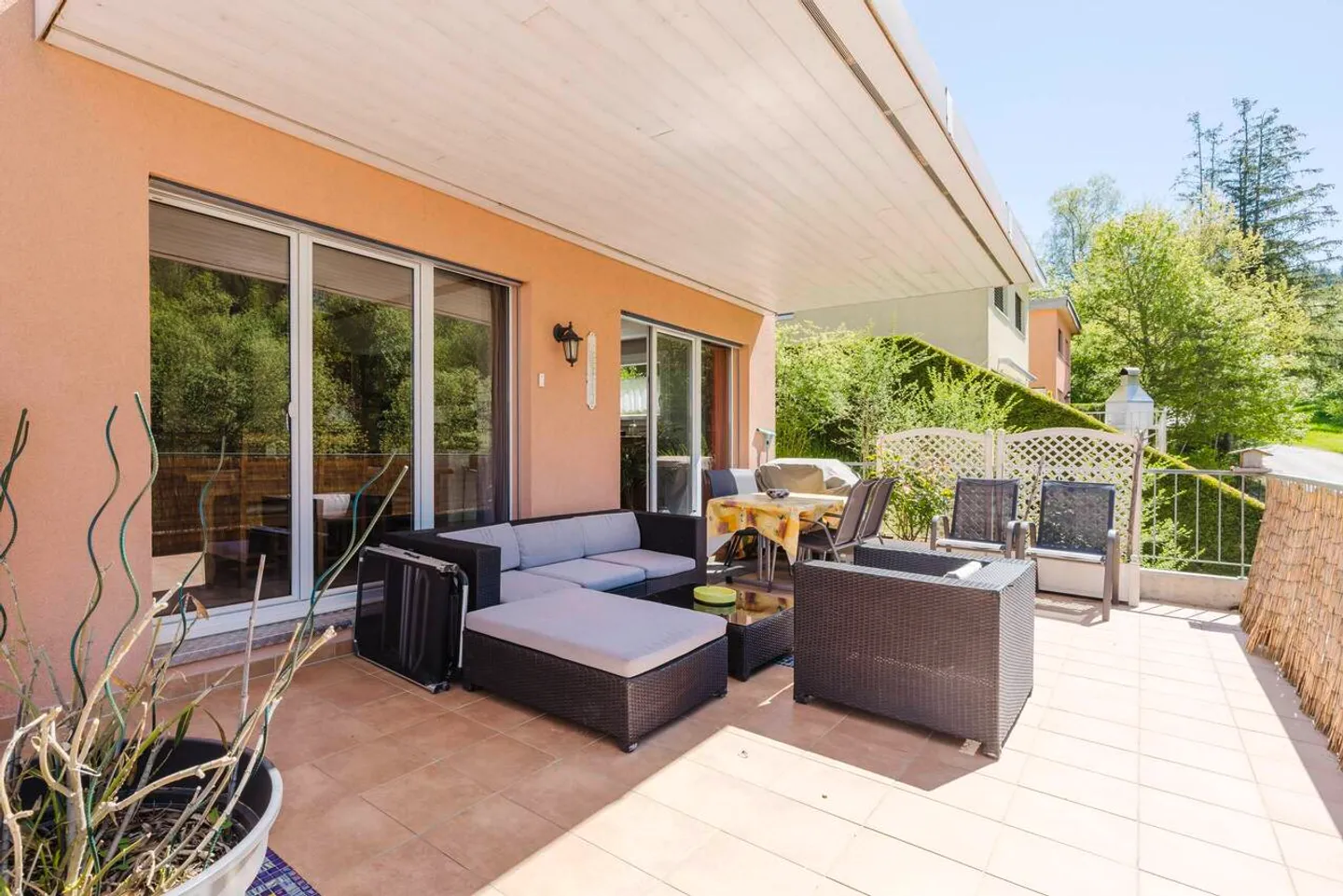 Villa Familiale Charmante en Zone Calme - Photo 1 sur 5