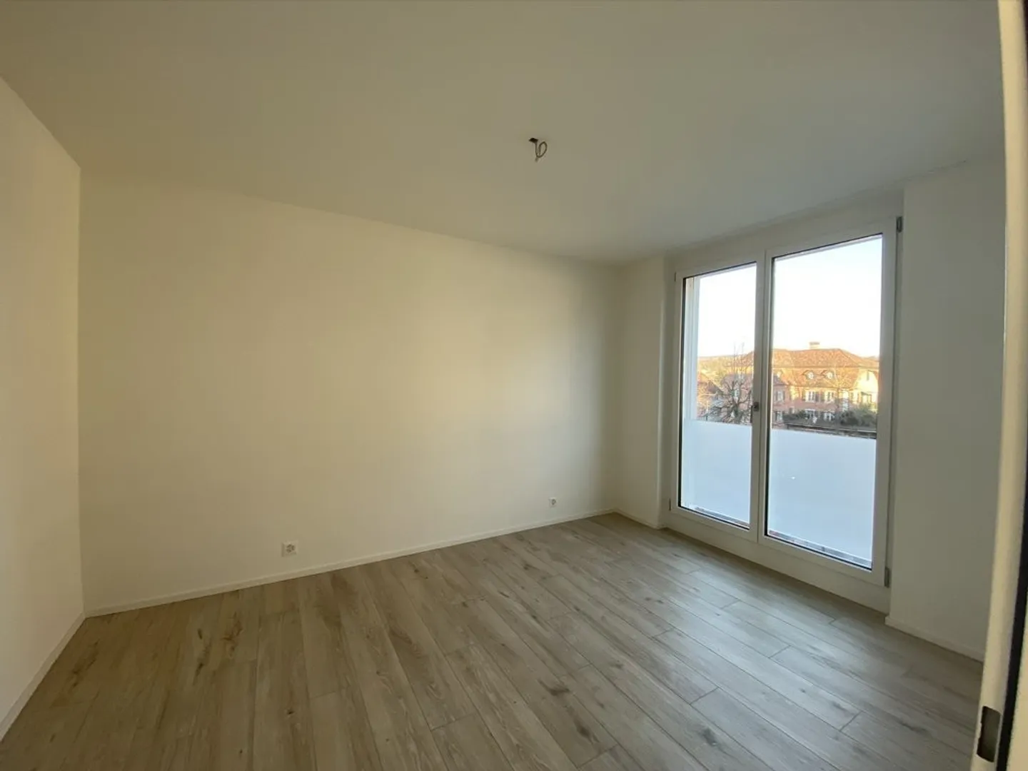 Modern and bright living in a central location in Laufen - Photo 6 of 8