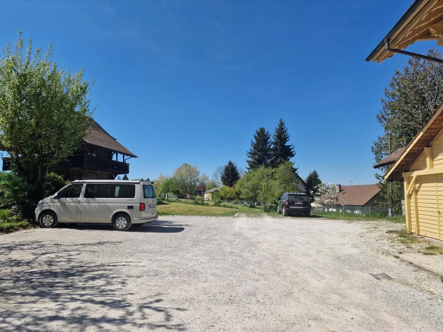 Charming Offices for Rent - Bourguillon (Fribourg) - Photo 3 of 13