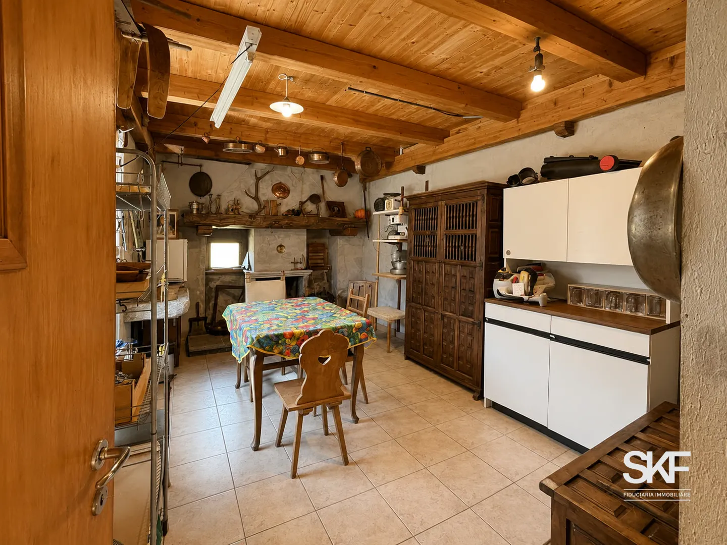 VOCAGLIA - FOR SALE BEAUTIFUL RUSTIC APARTMENT - Photo 4 of 12