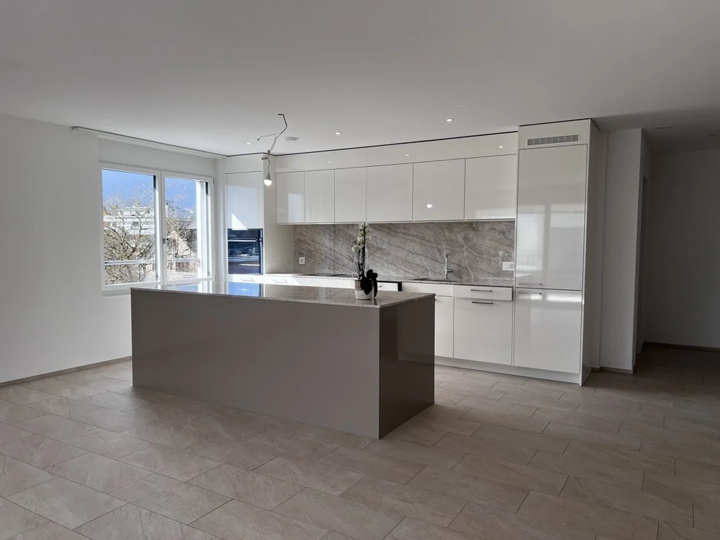 Moderne 4.5-Zimmer-Wohnung in Bülach - Foto 1 von 21