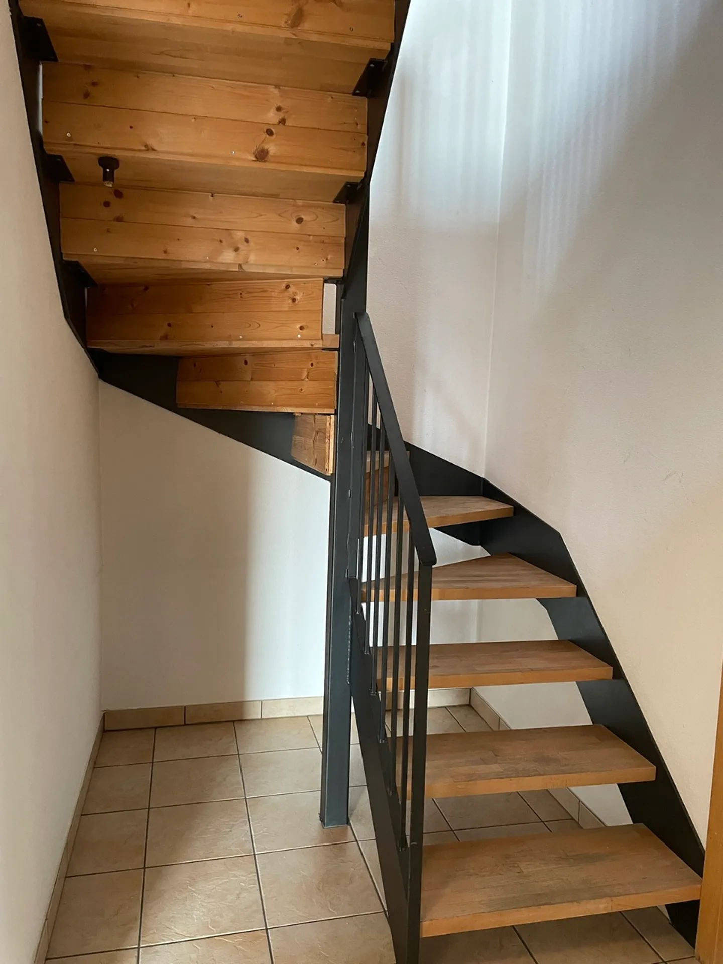 Casa di nucleo con due appartamenti - Foto 11 di 19